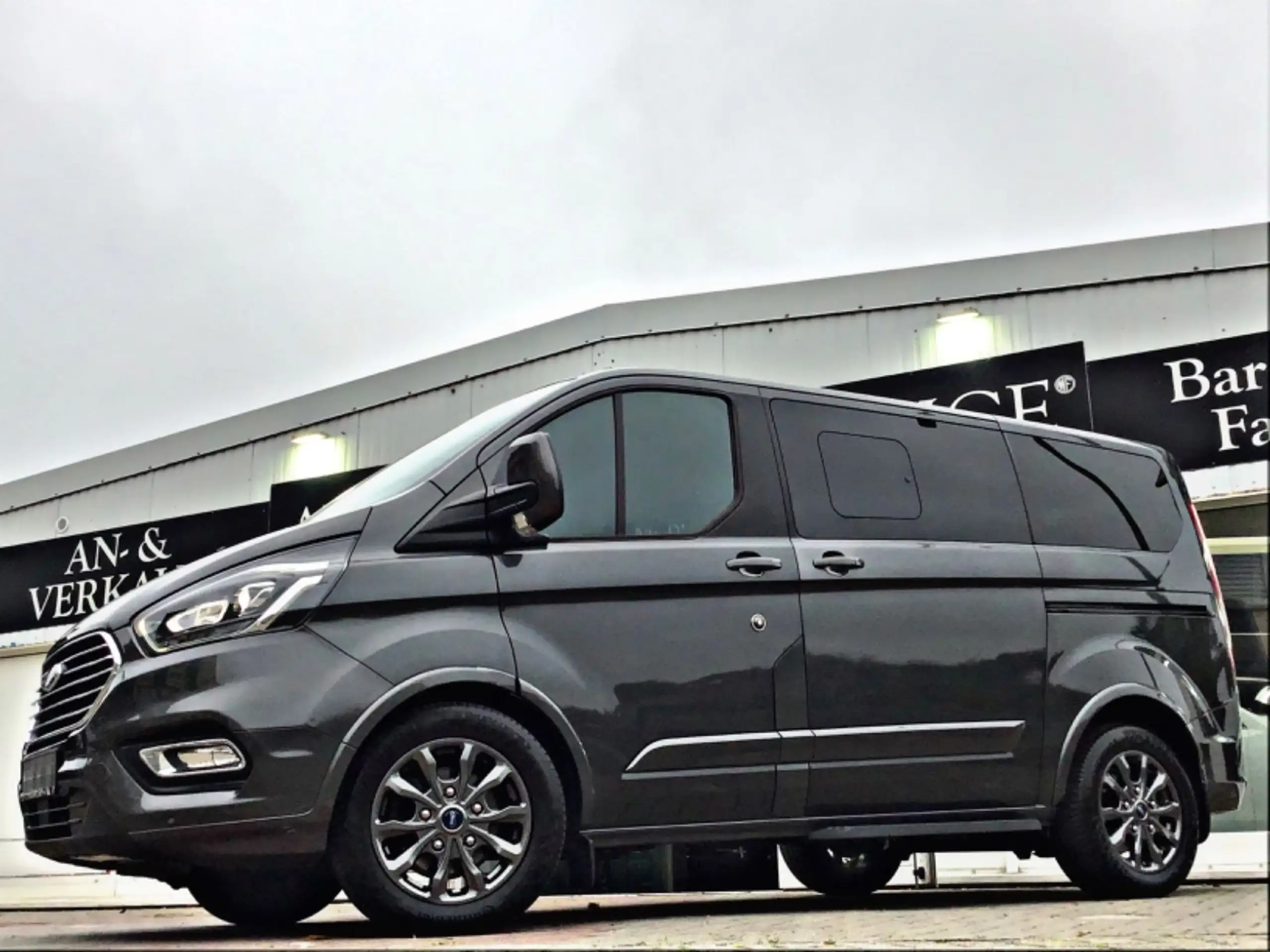 Ford - Transit Custom