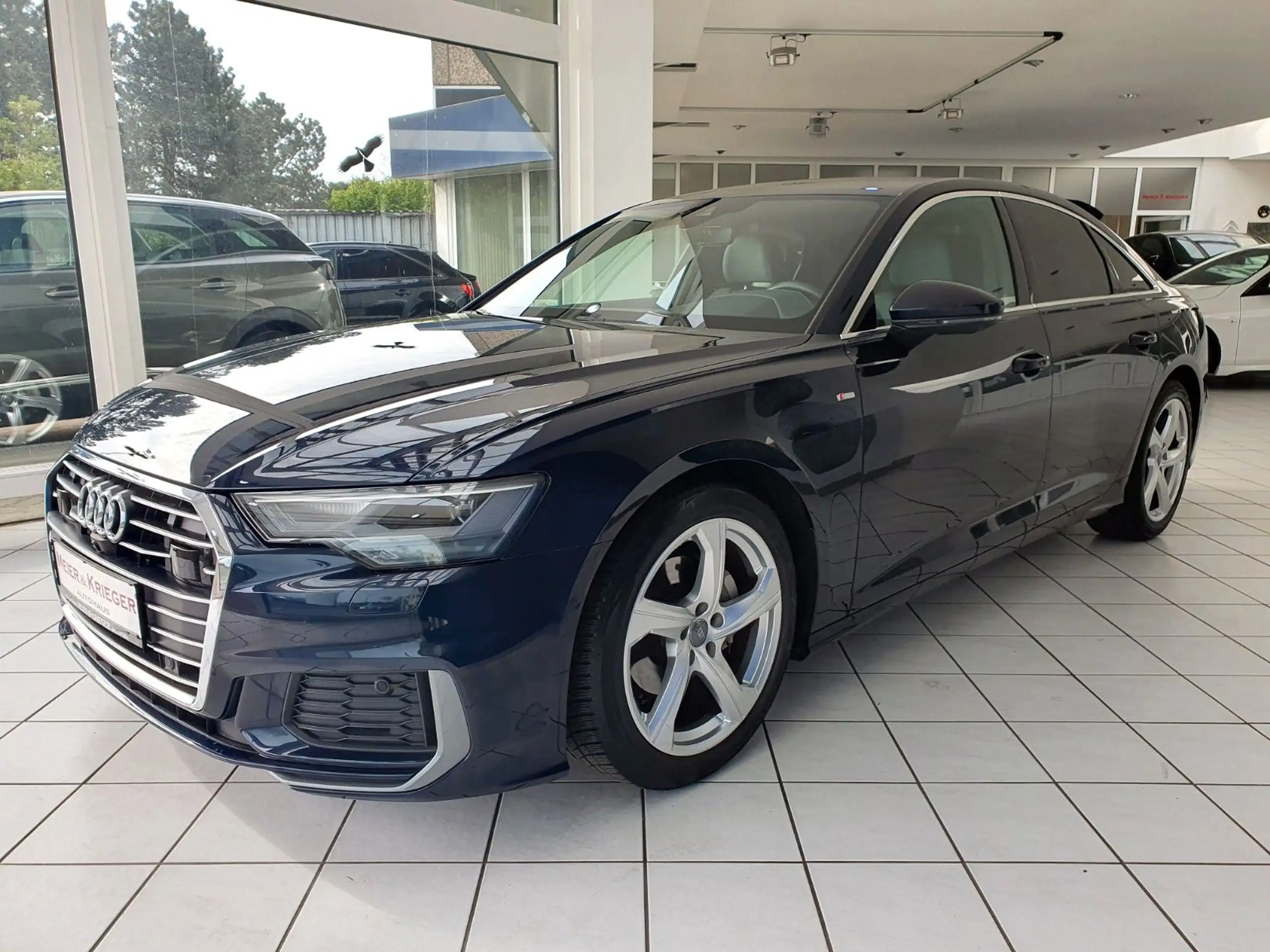 Audi - A6