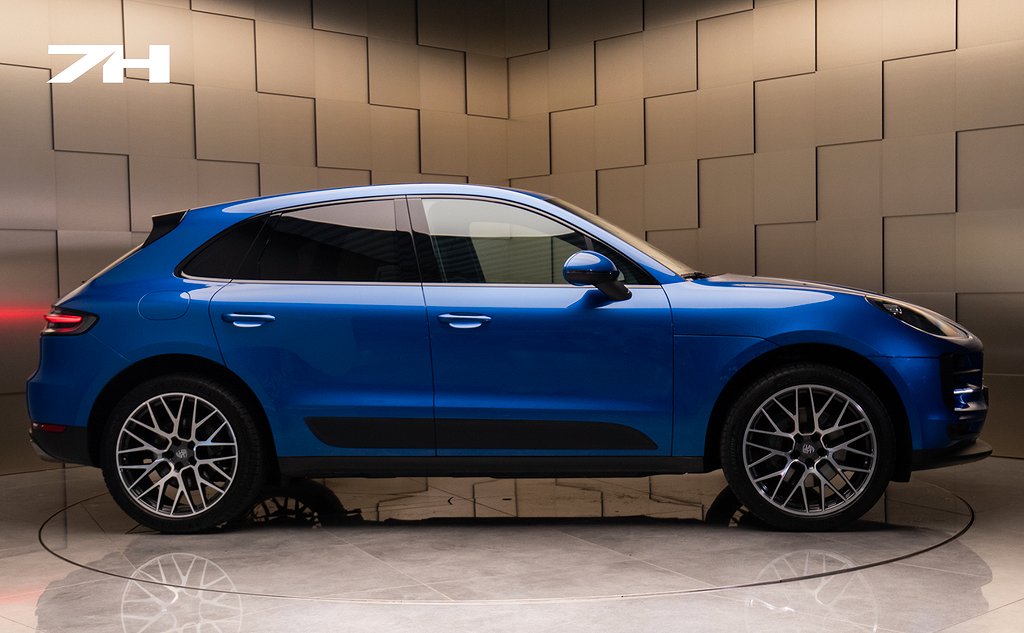 Porsche - Macan