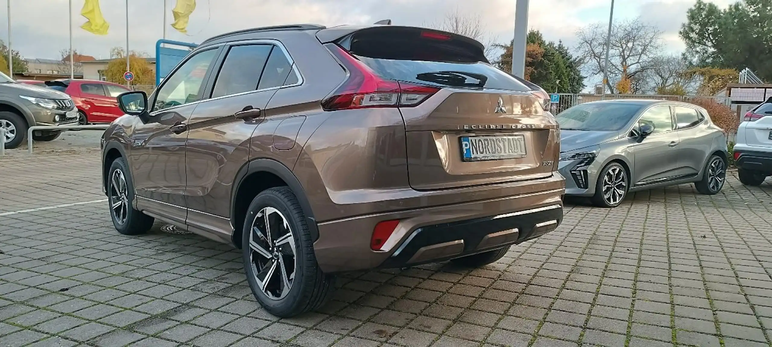 Mitsubishi - Eclipse Cross