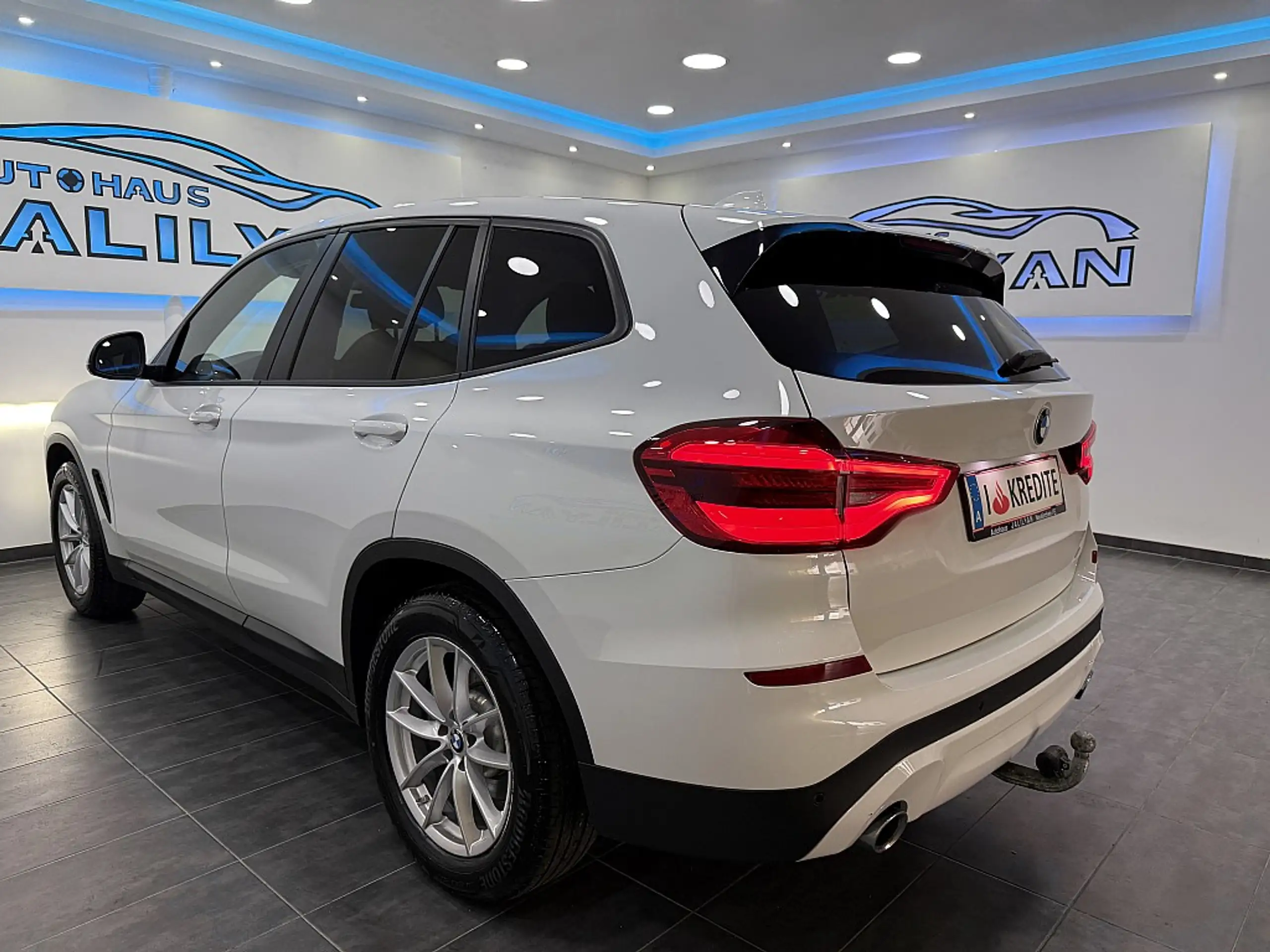 BMW - X3