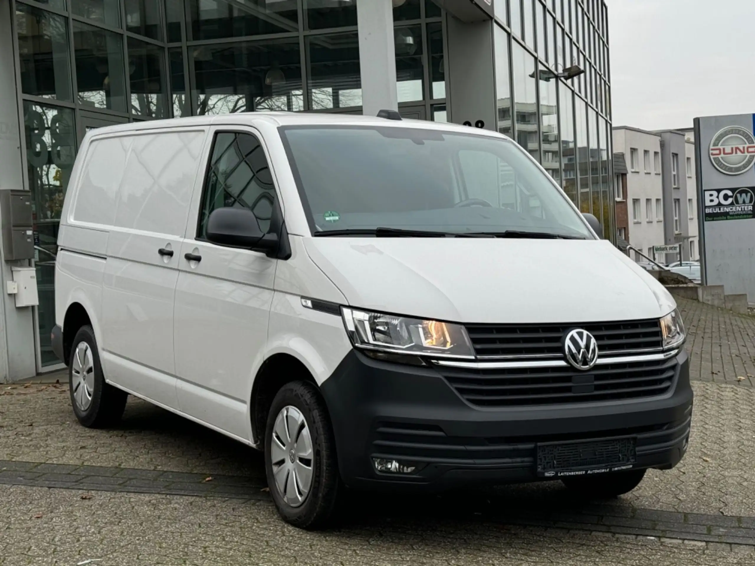 Volkswagen - T6 Transporter