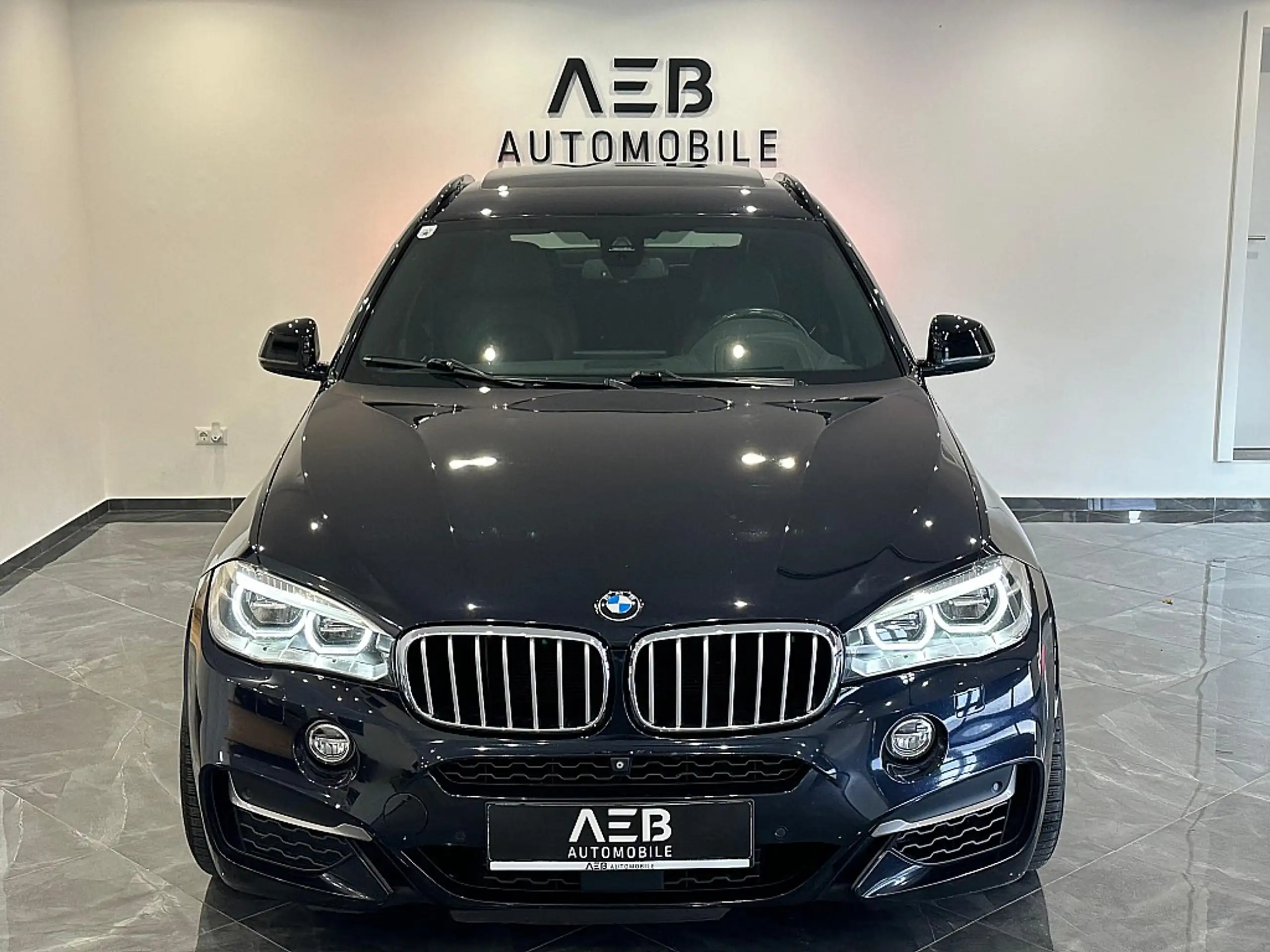 BMW - X6 M