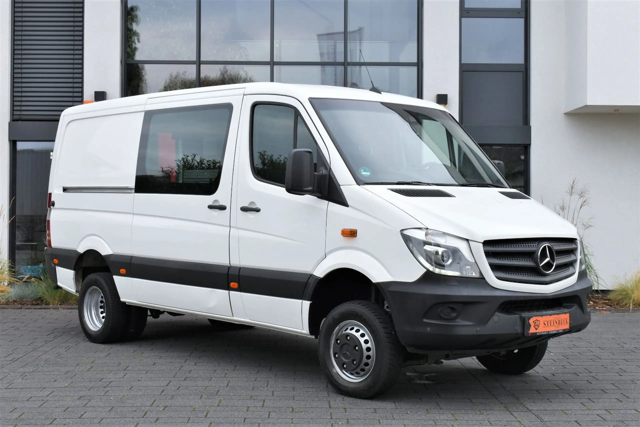 Mercedes-Benz - Sprinter