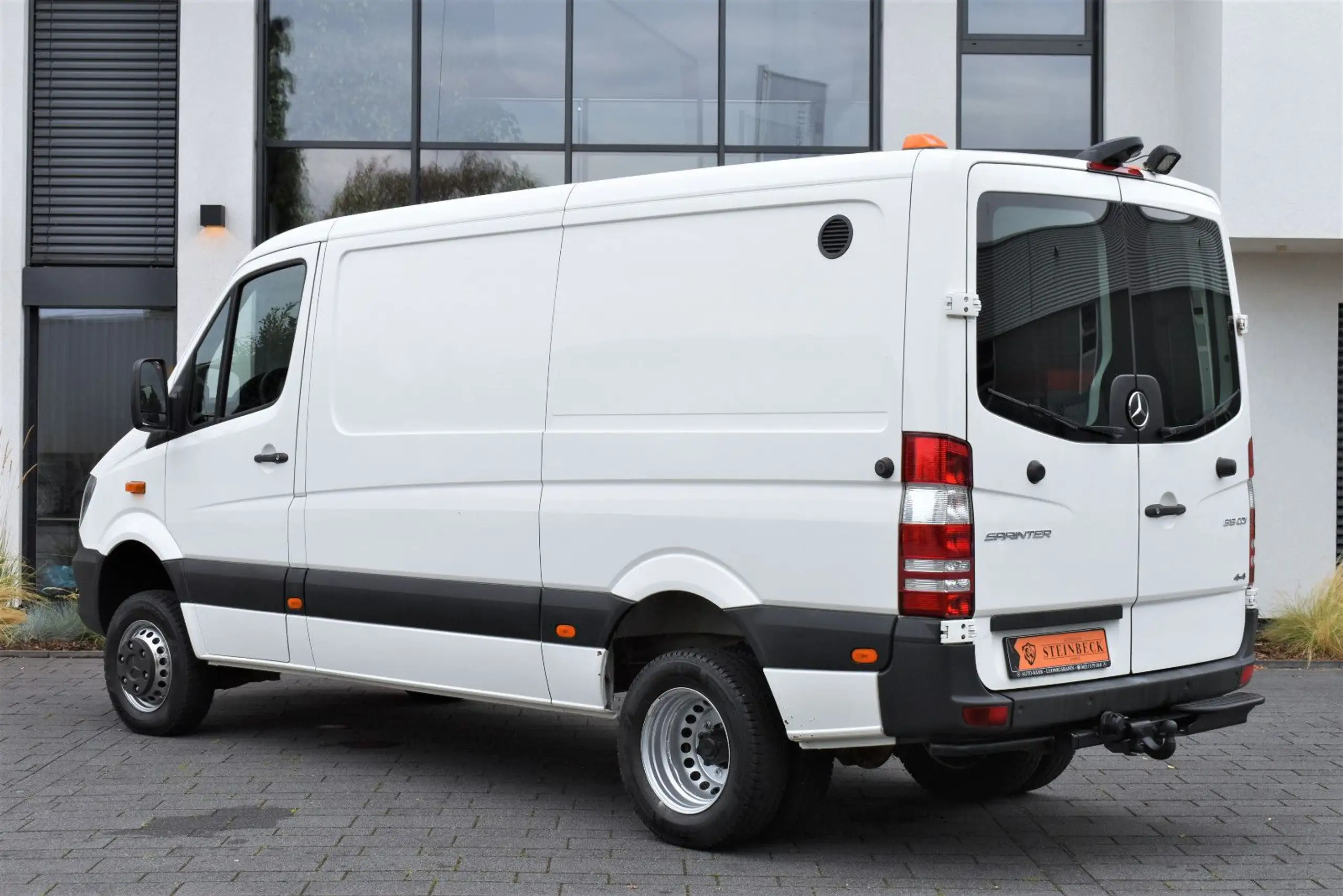 Mercedes-Benz - Sprinter