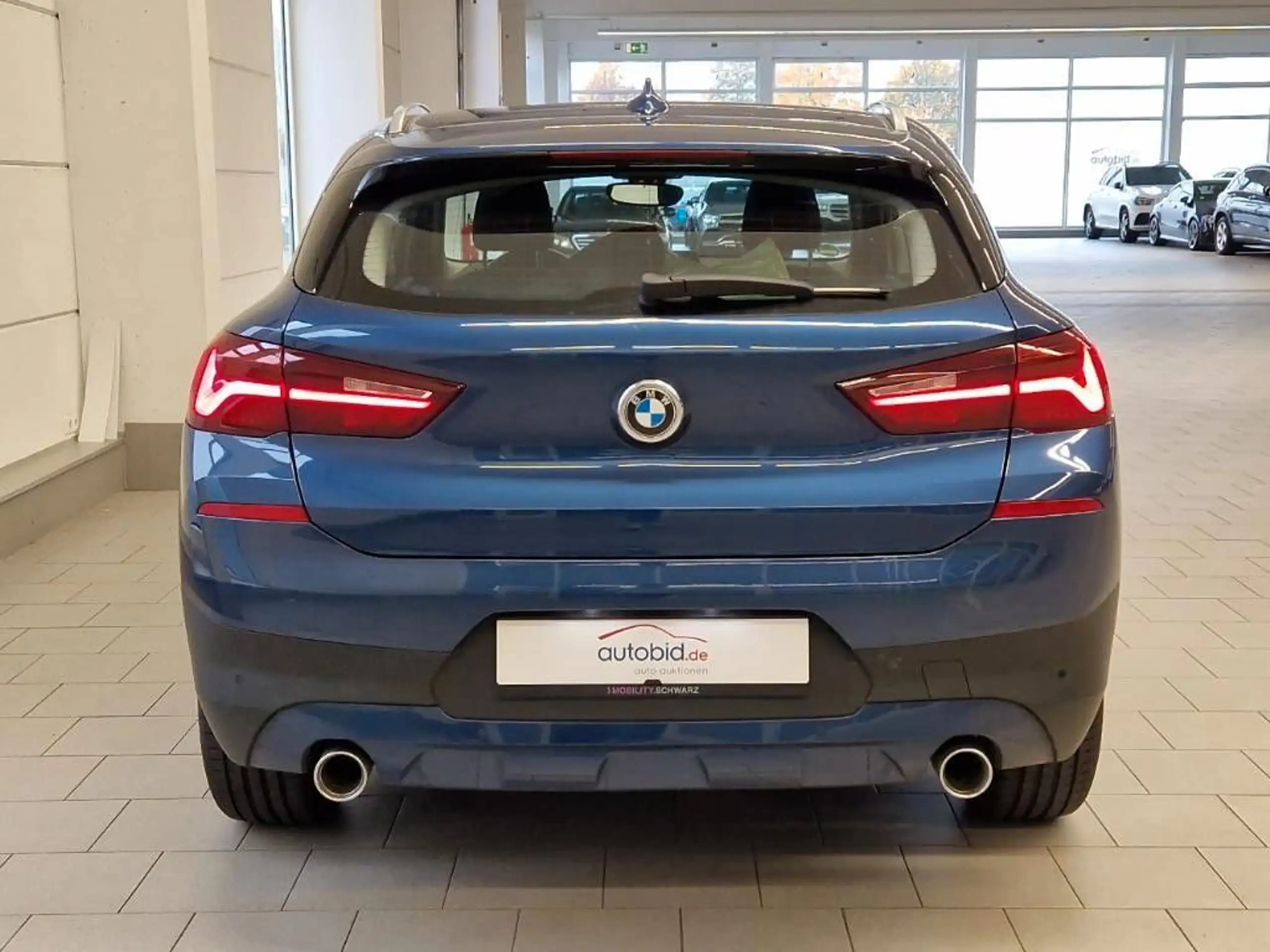 BMW - X2