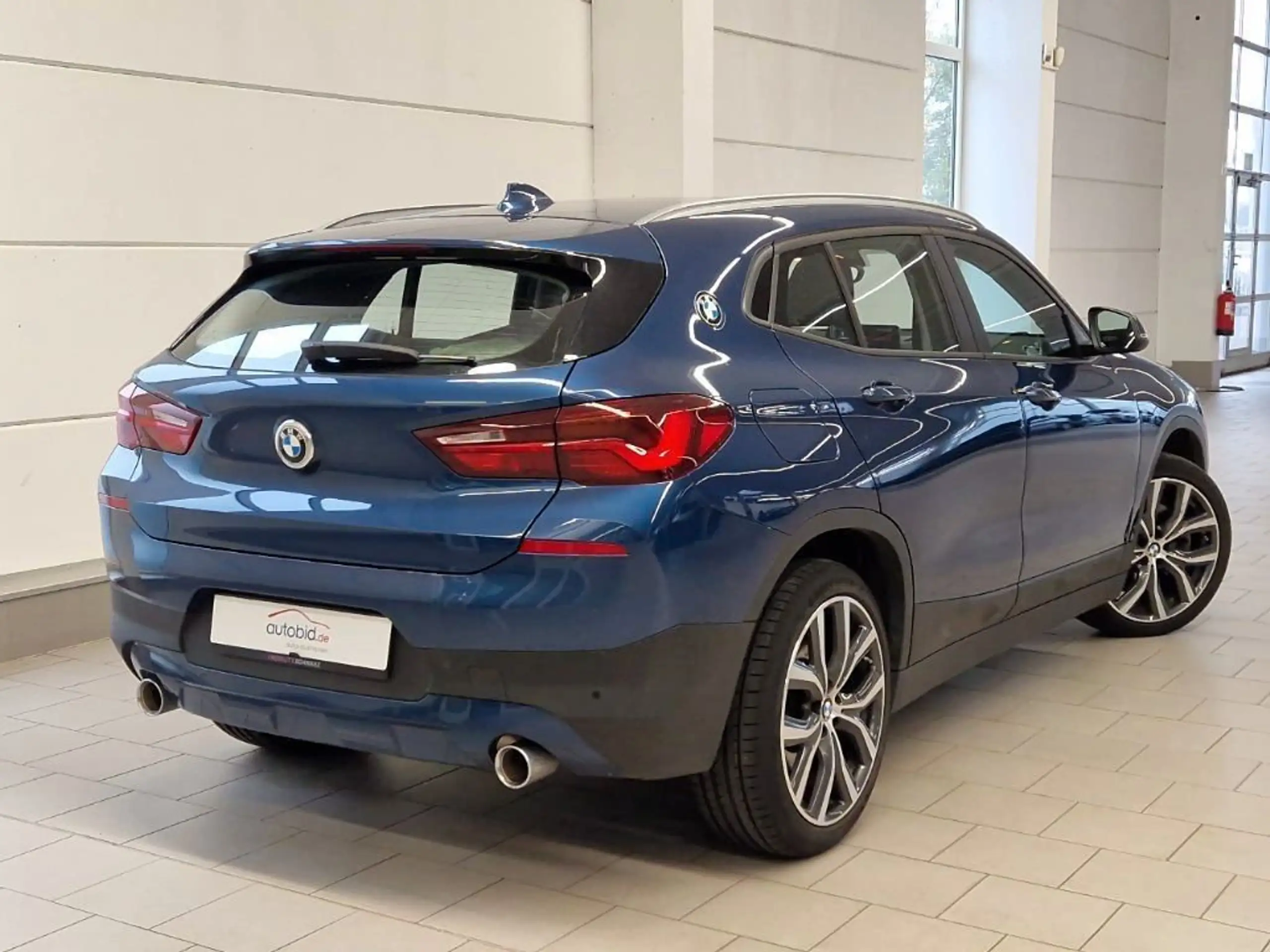 BMW - X2