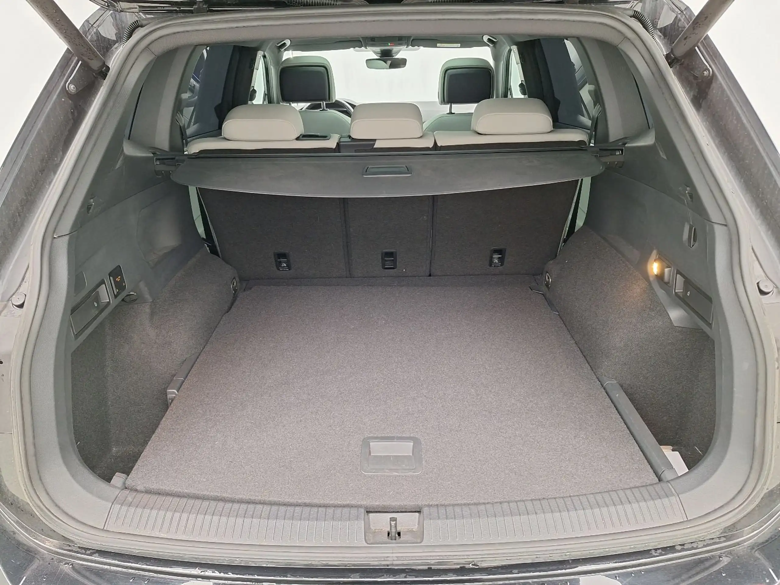 Volkswagen - Tiguan Allspace