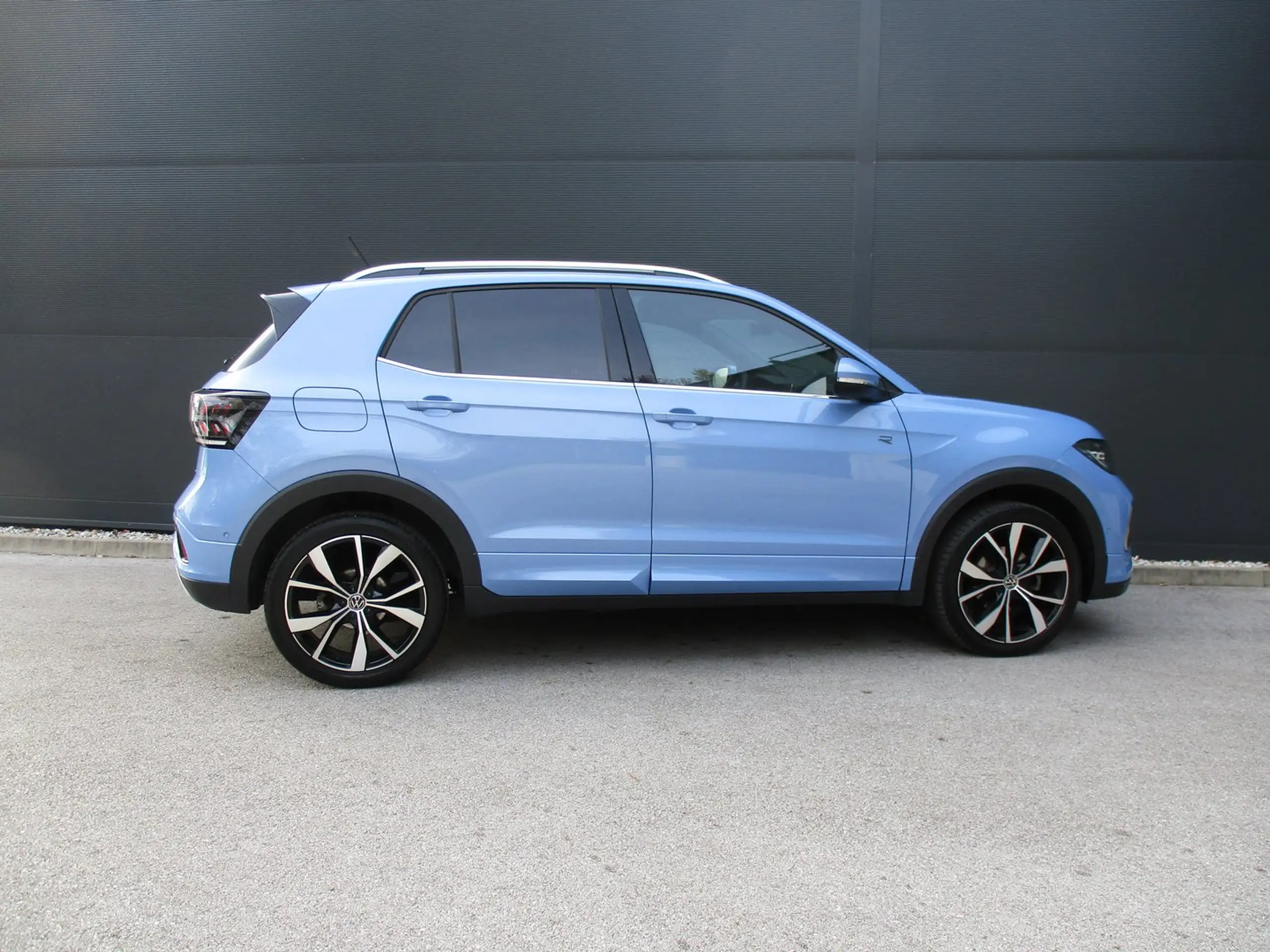 Volkswagen - T-Cross