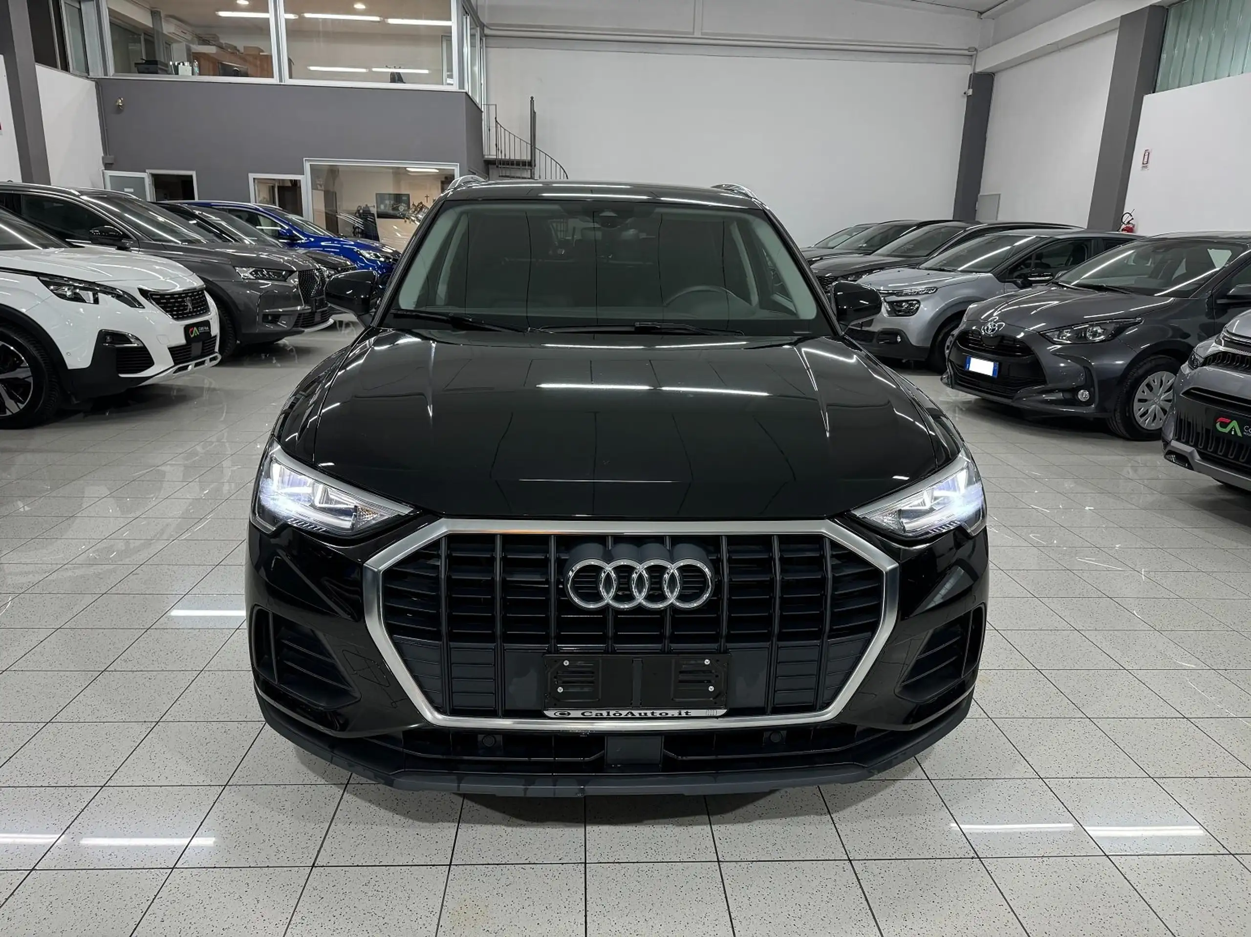 Audi - Q3