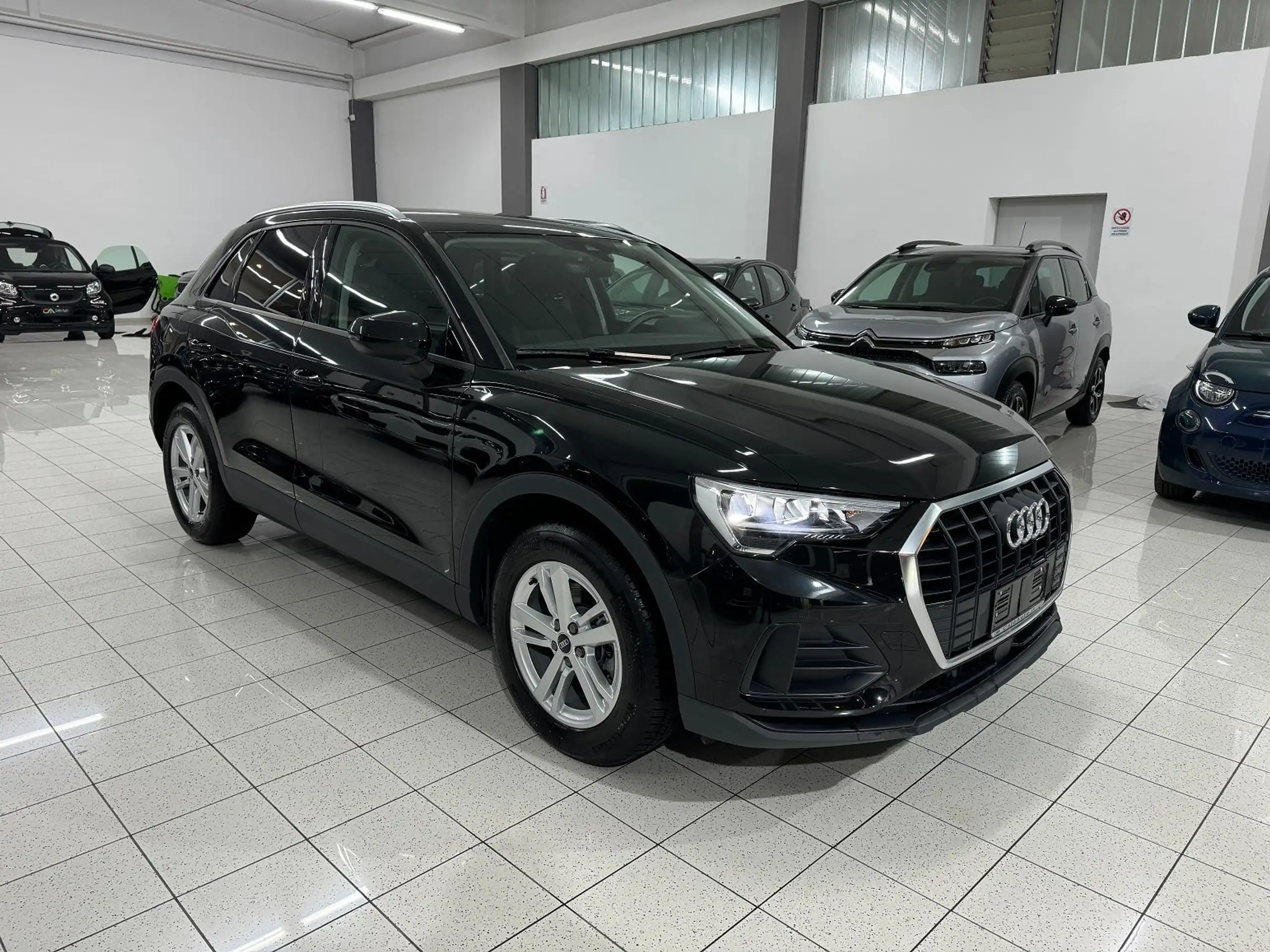 Audi - Q3