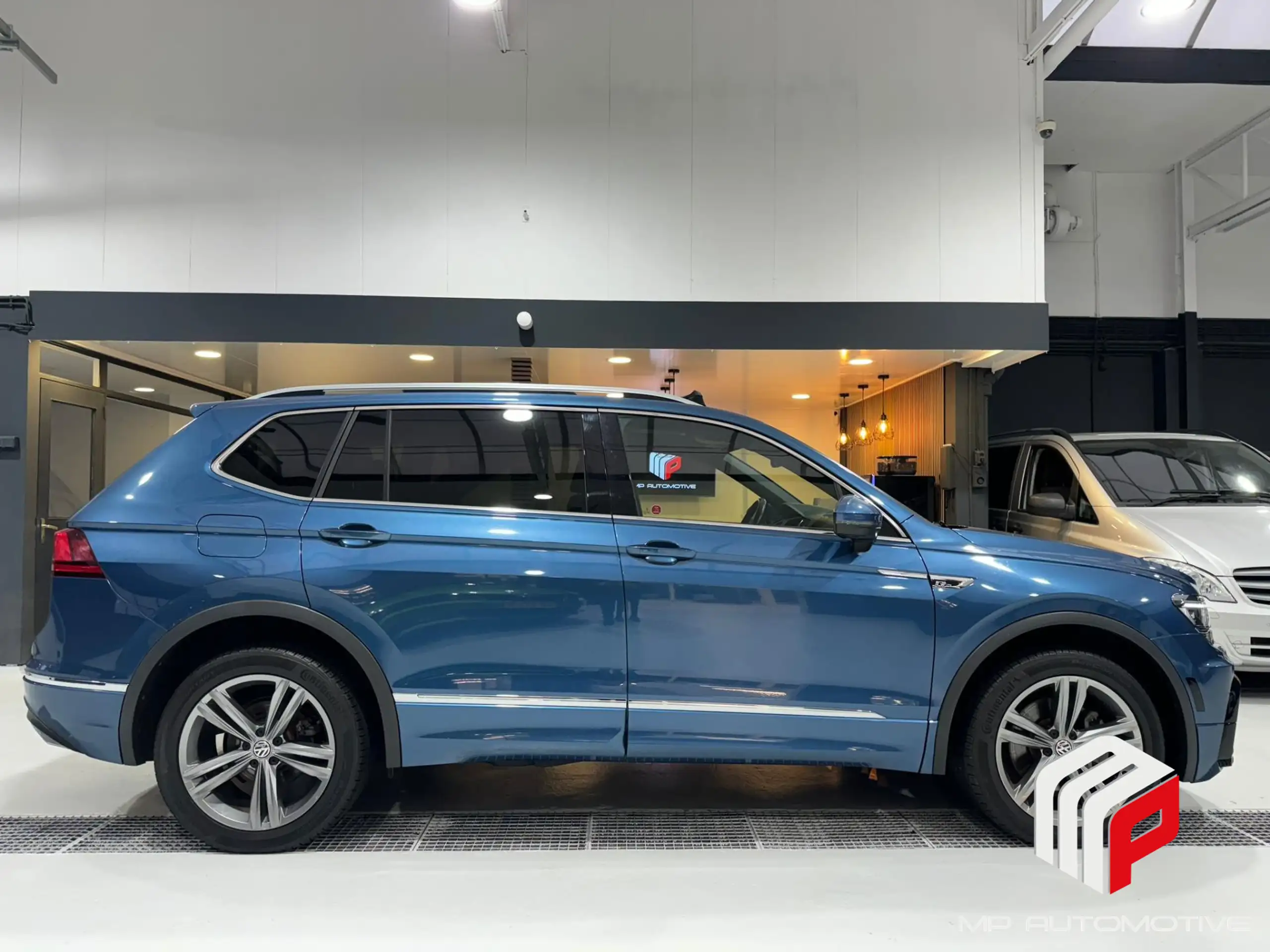 Volkswagen - Tiguan