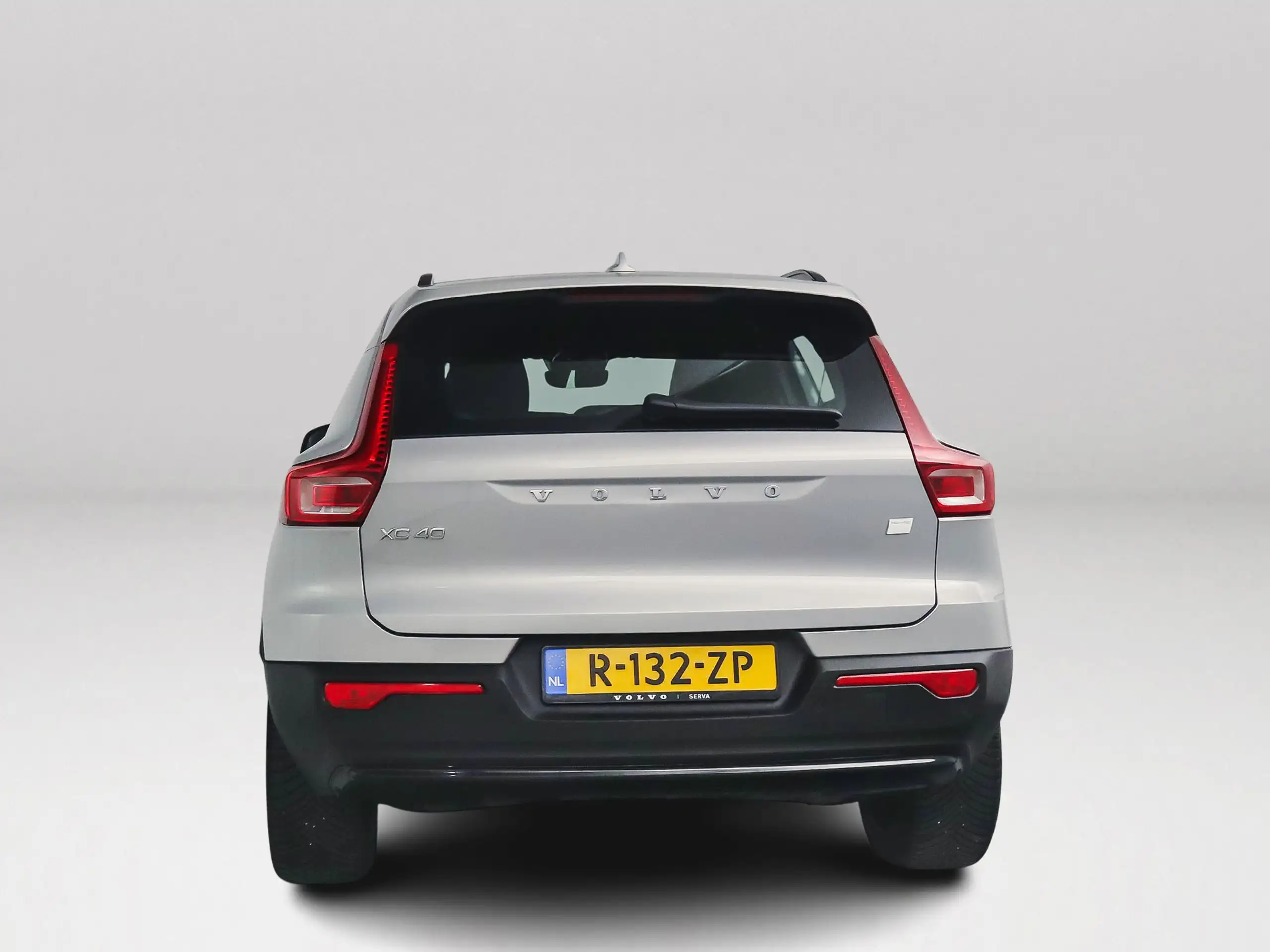 Volvo - XC40