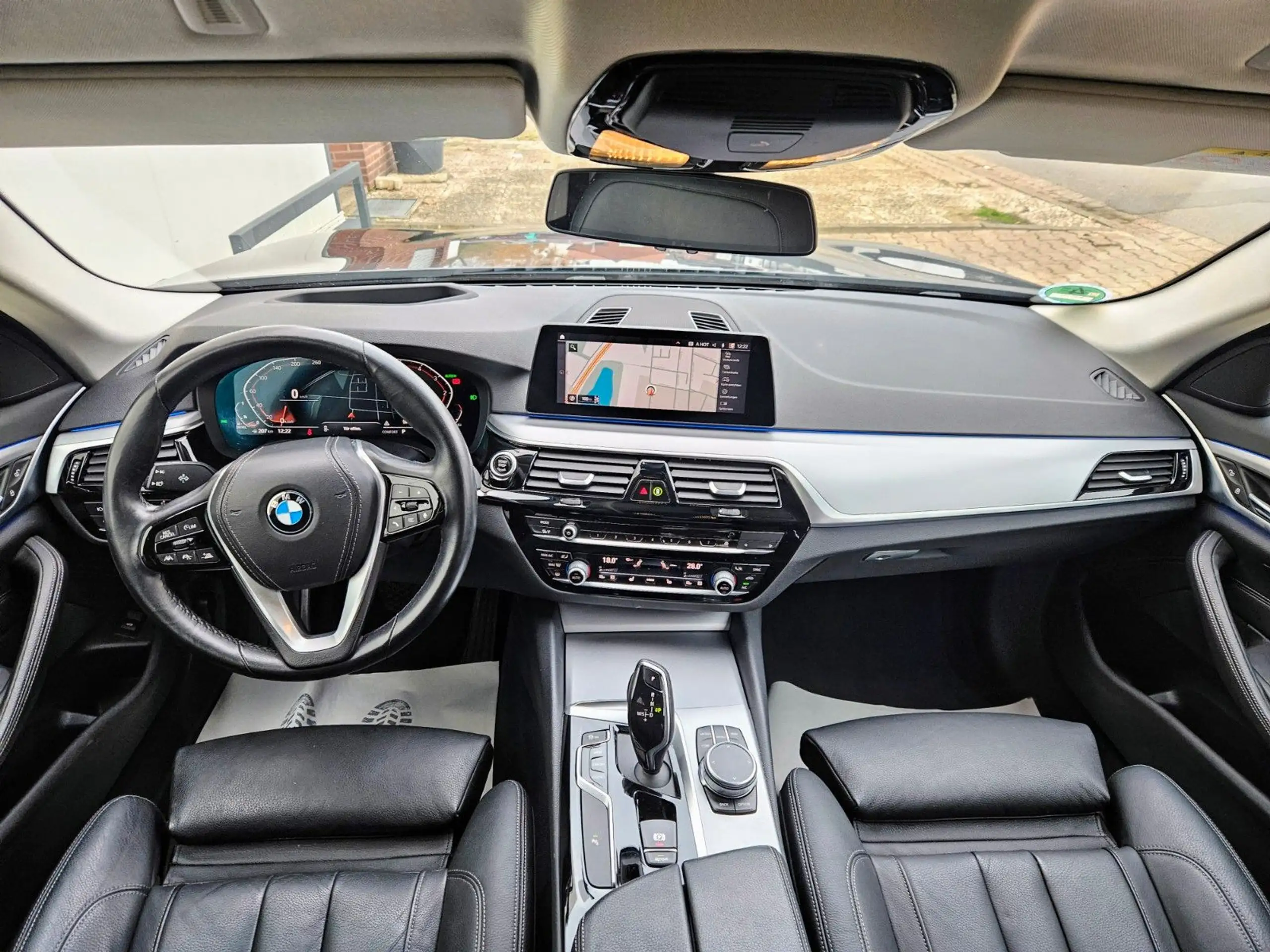 BMW - 520