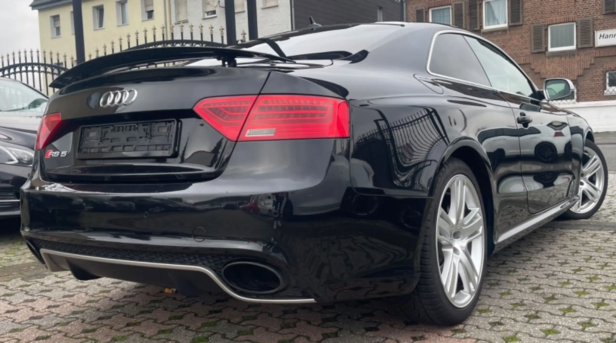 Audi - RS5