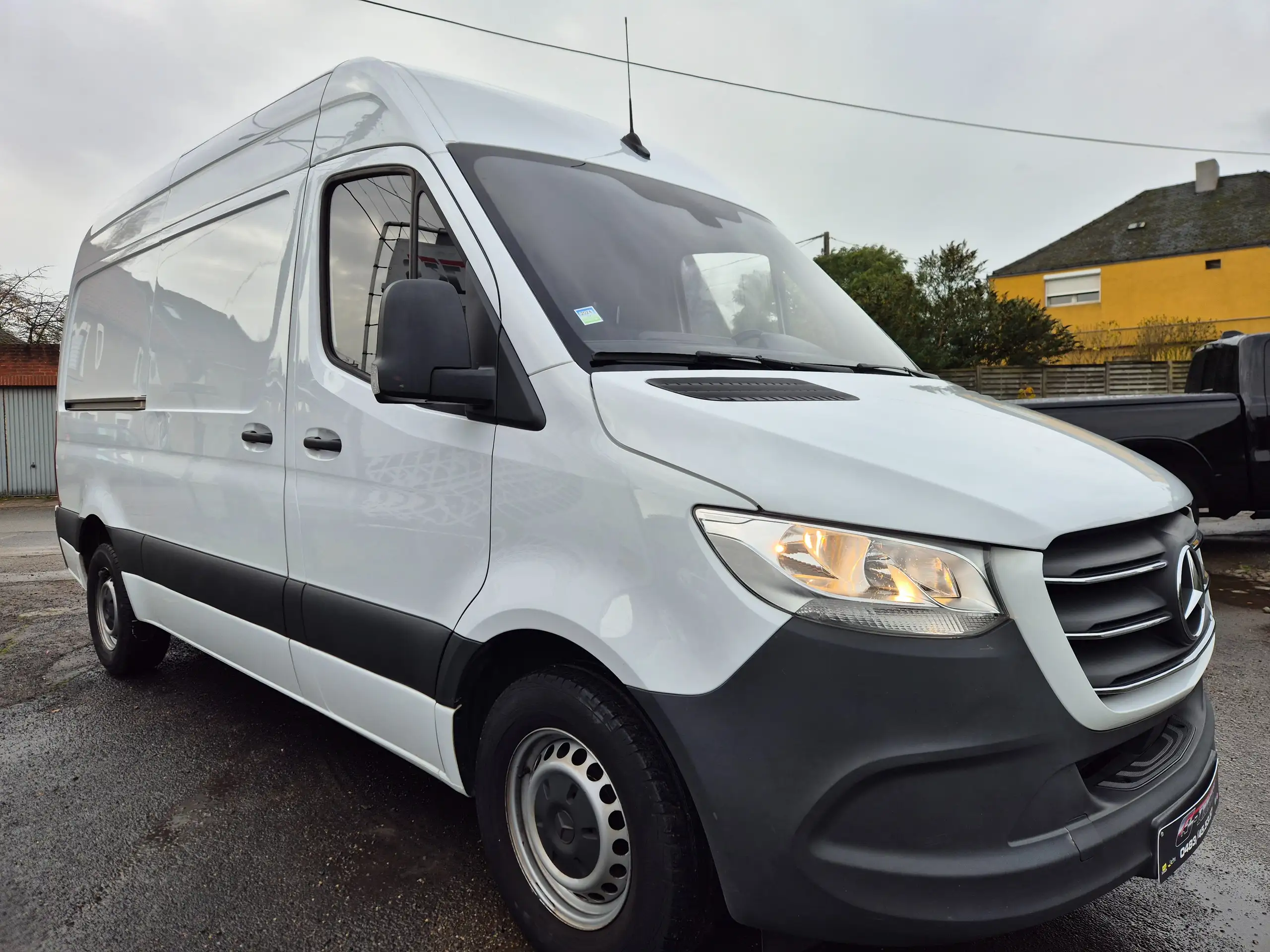 Mercedes-Benz - Sprinter