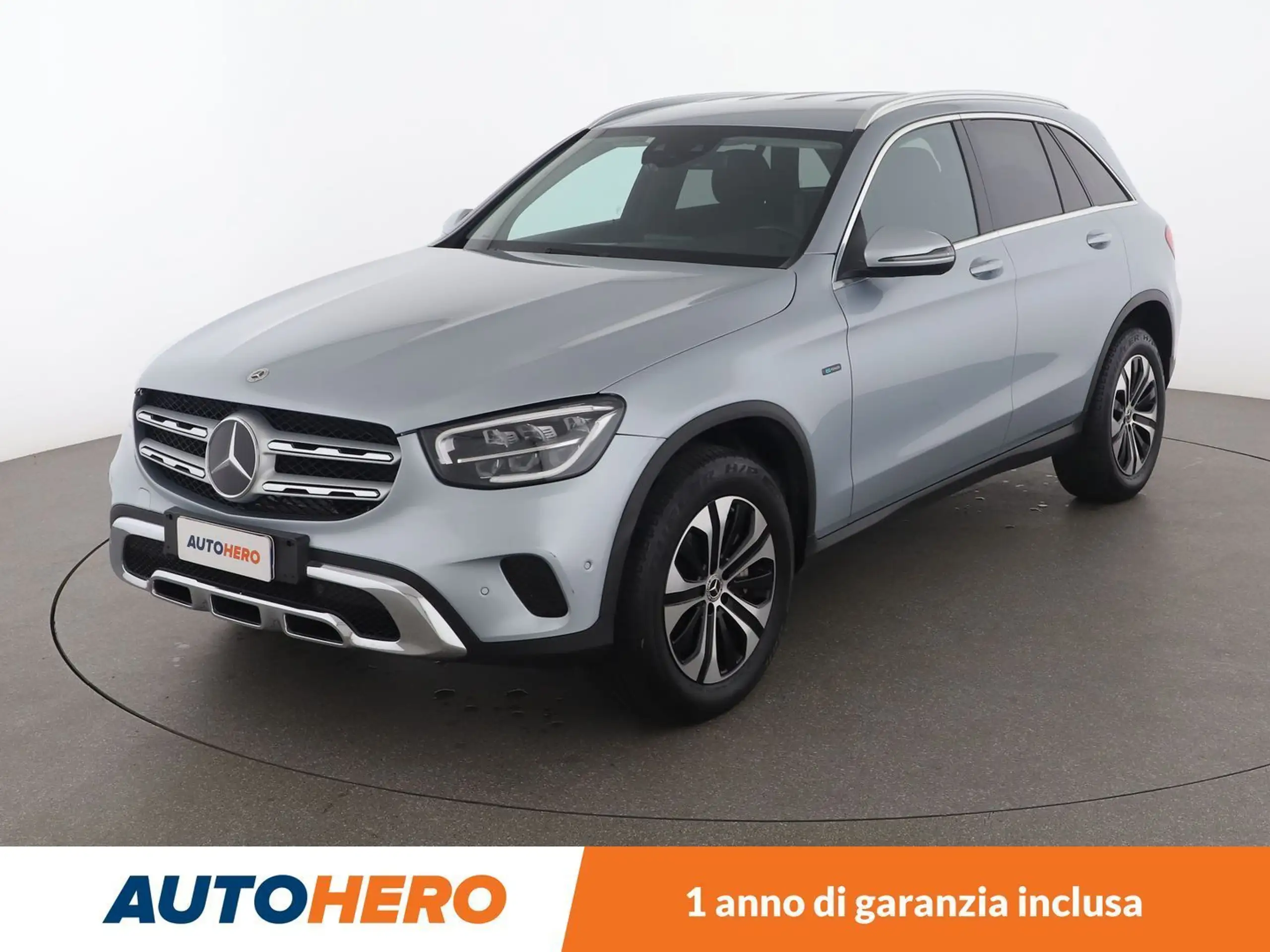 Mercedes-Benz - GLC 300