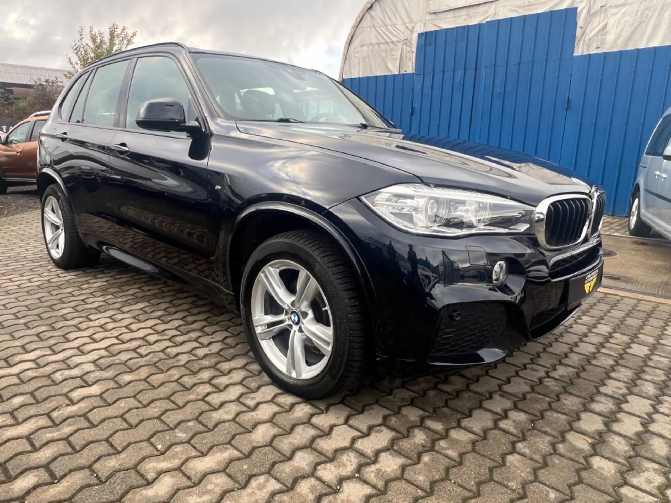 BMW - X5