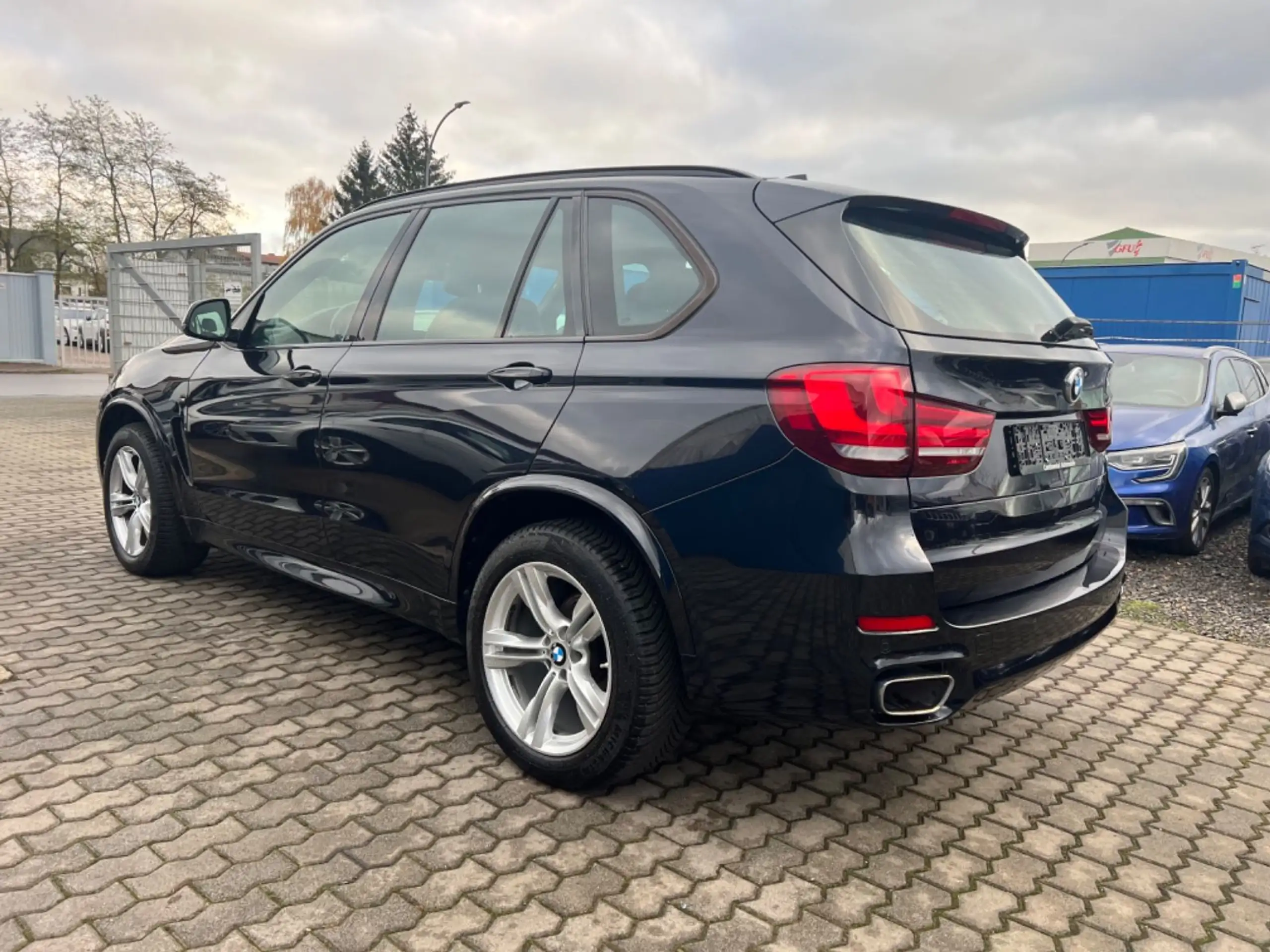 BMW - X5