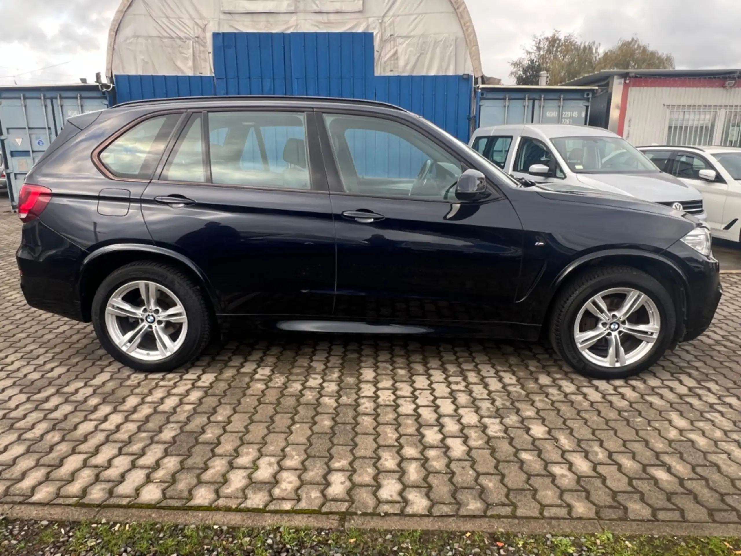 BMW - X5