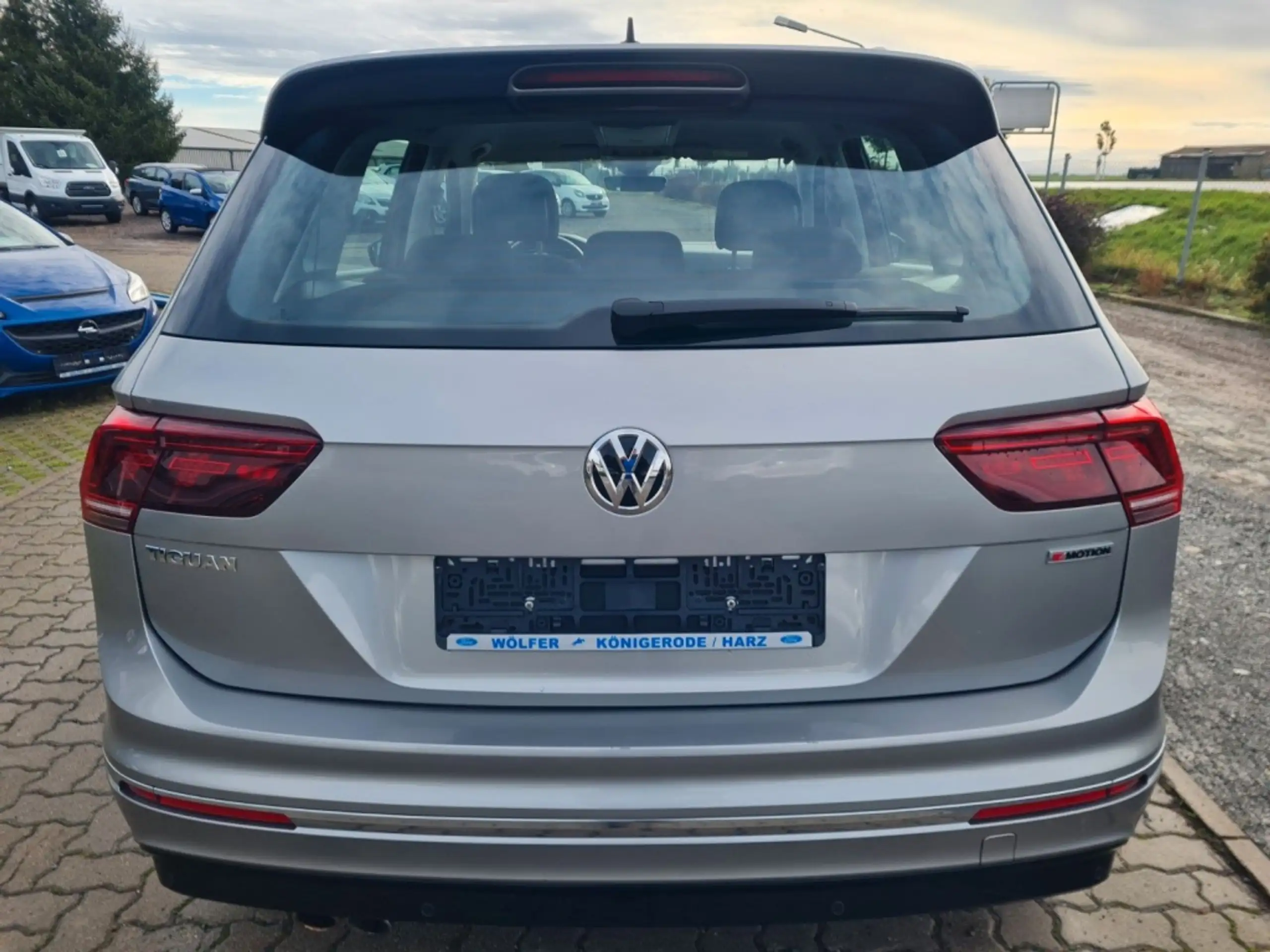 Volkswagen - Tiguan