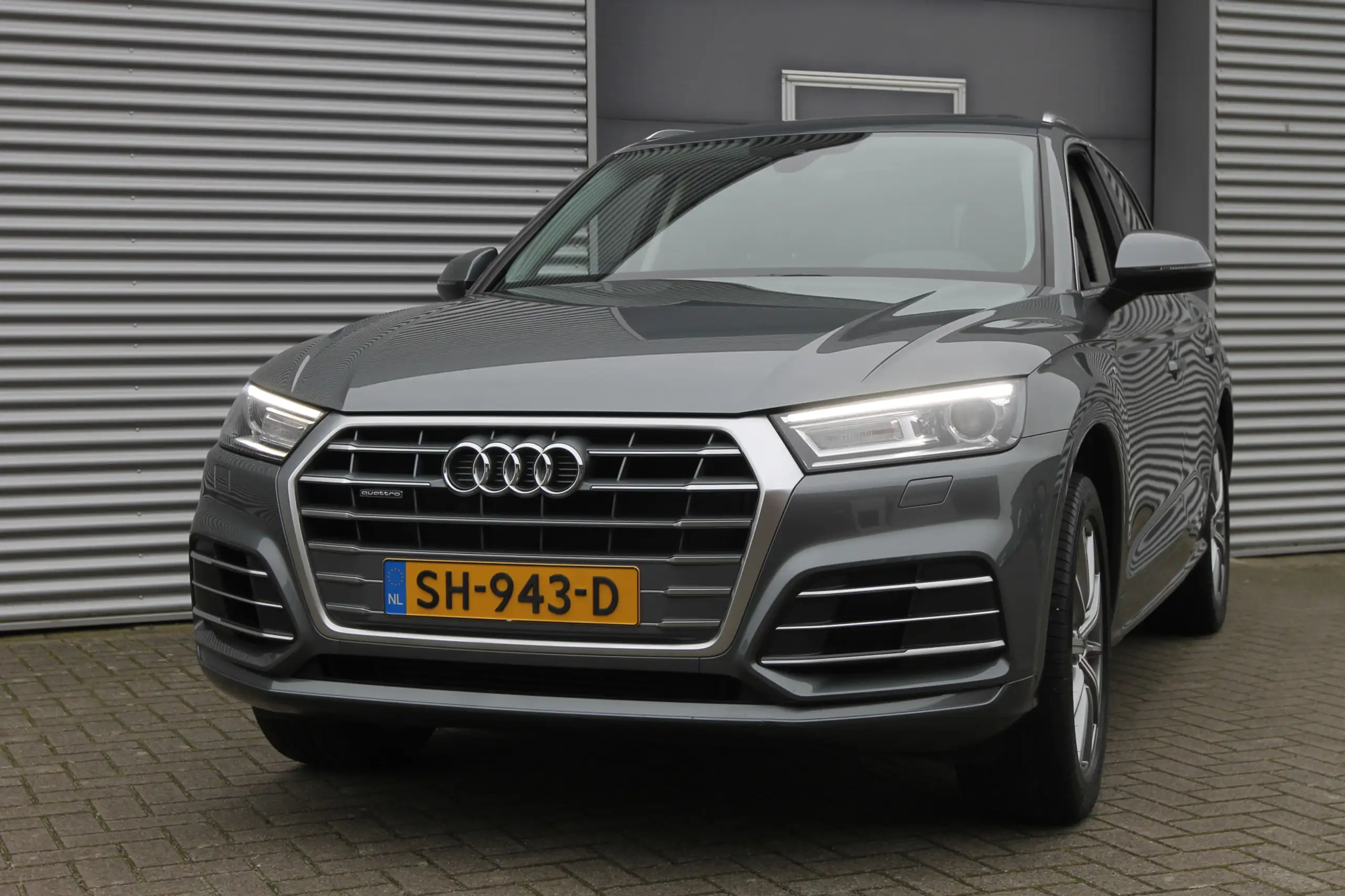 Audi - Q5