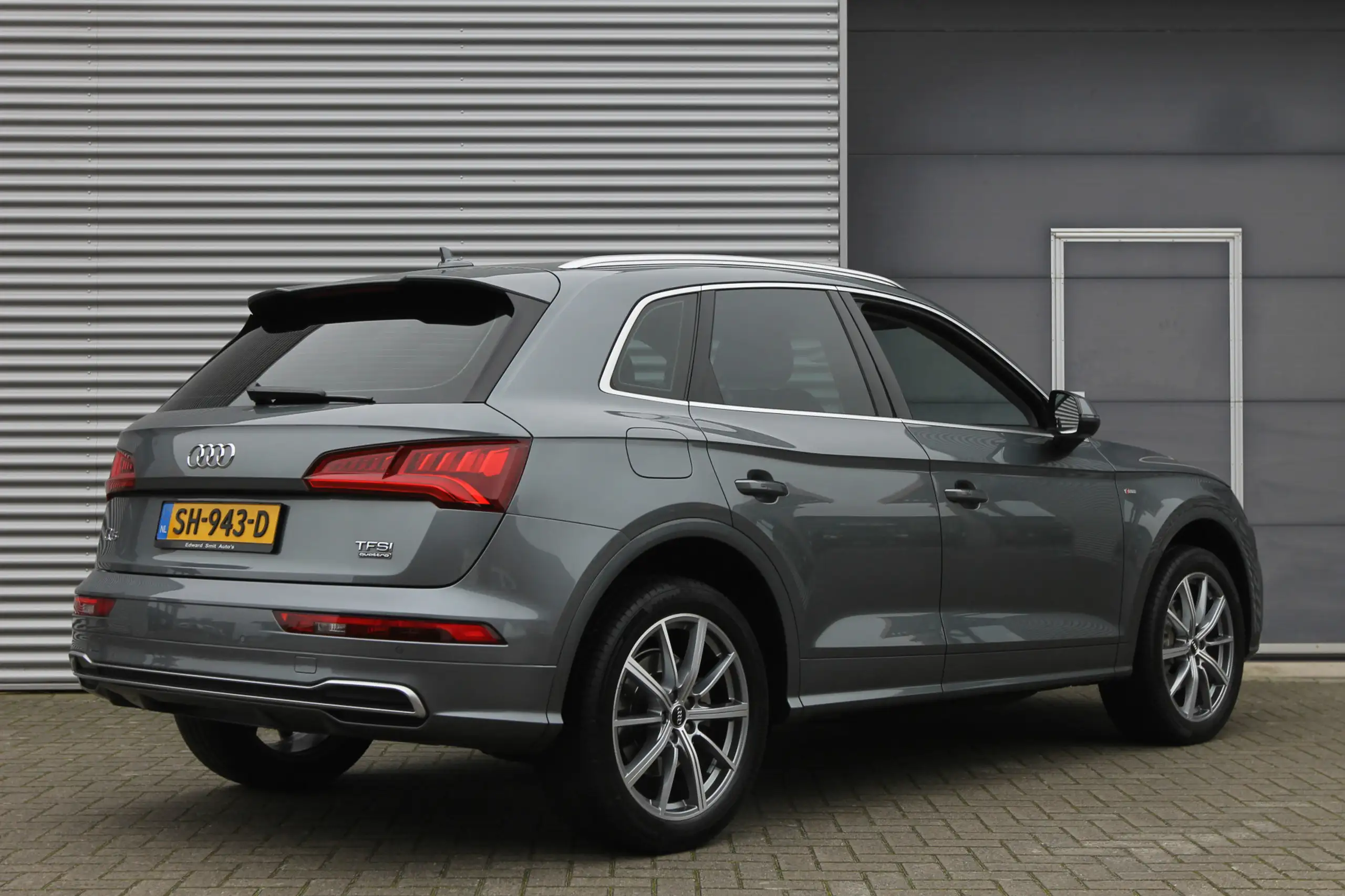 Audi - Q5