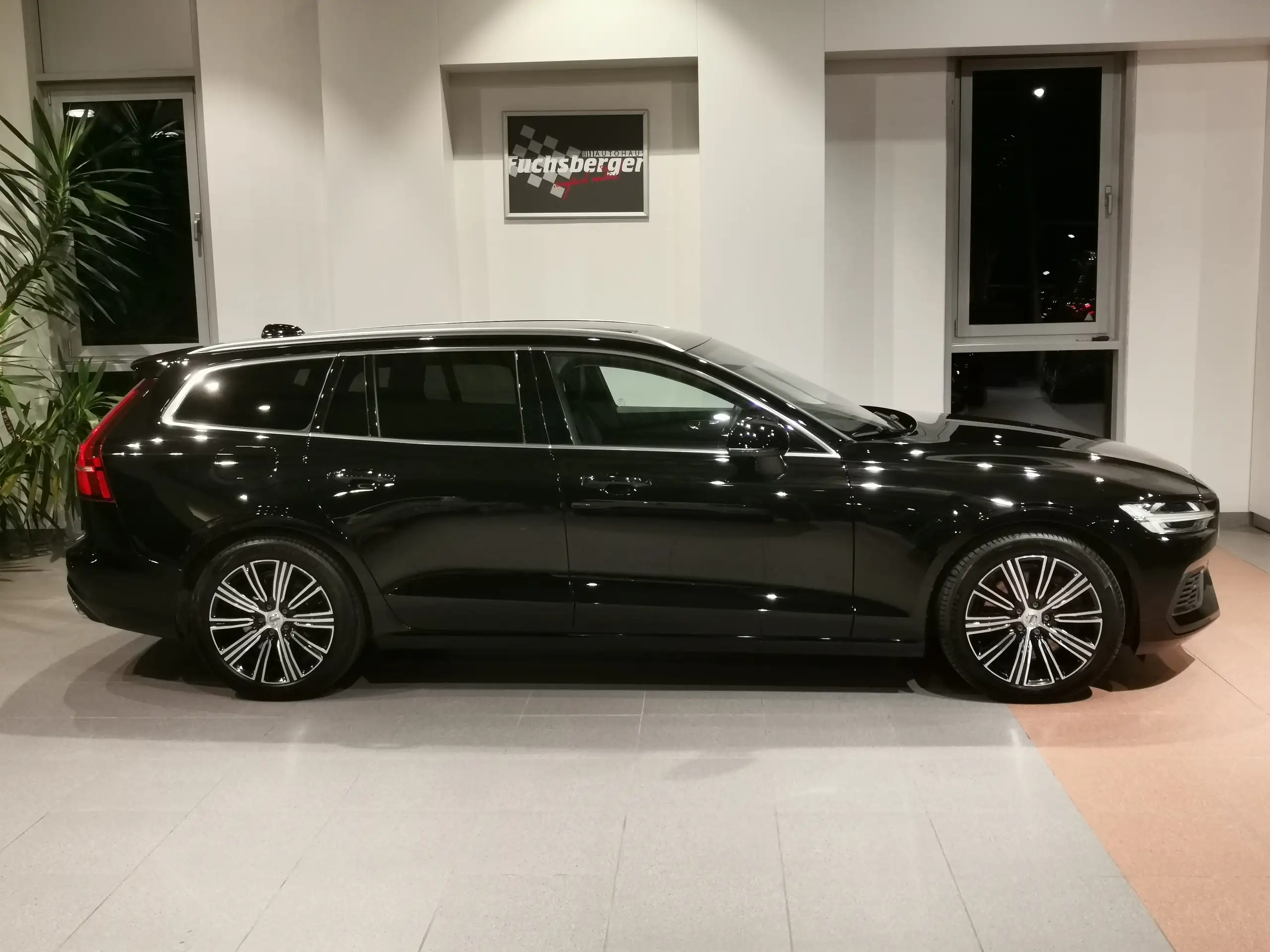 Volvo - V60