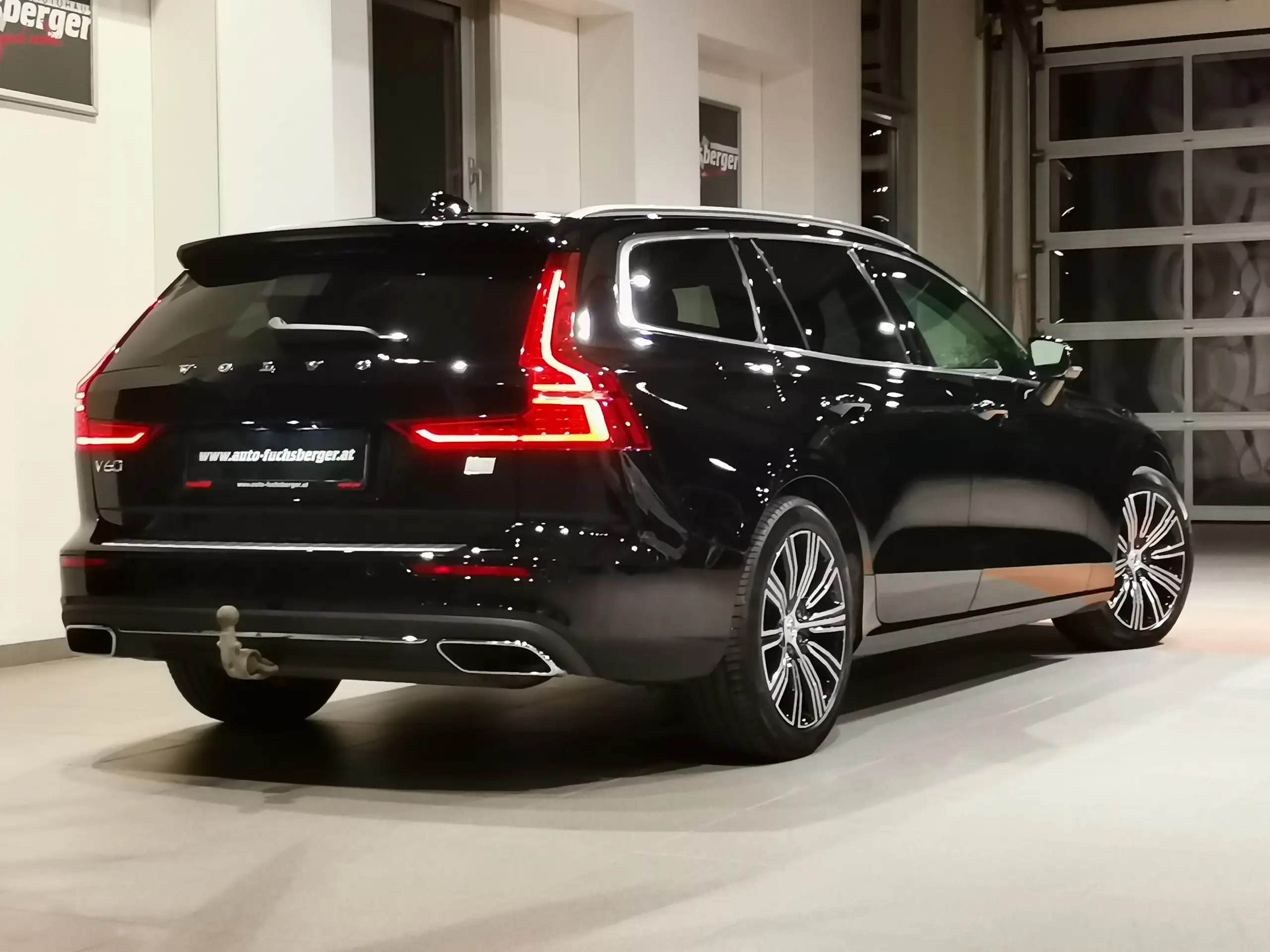 Volvo - V60