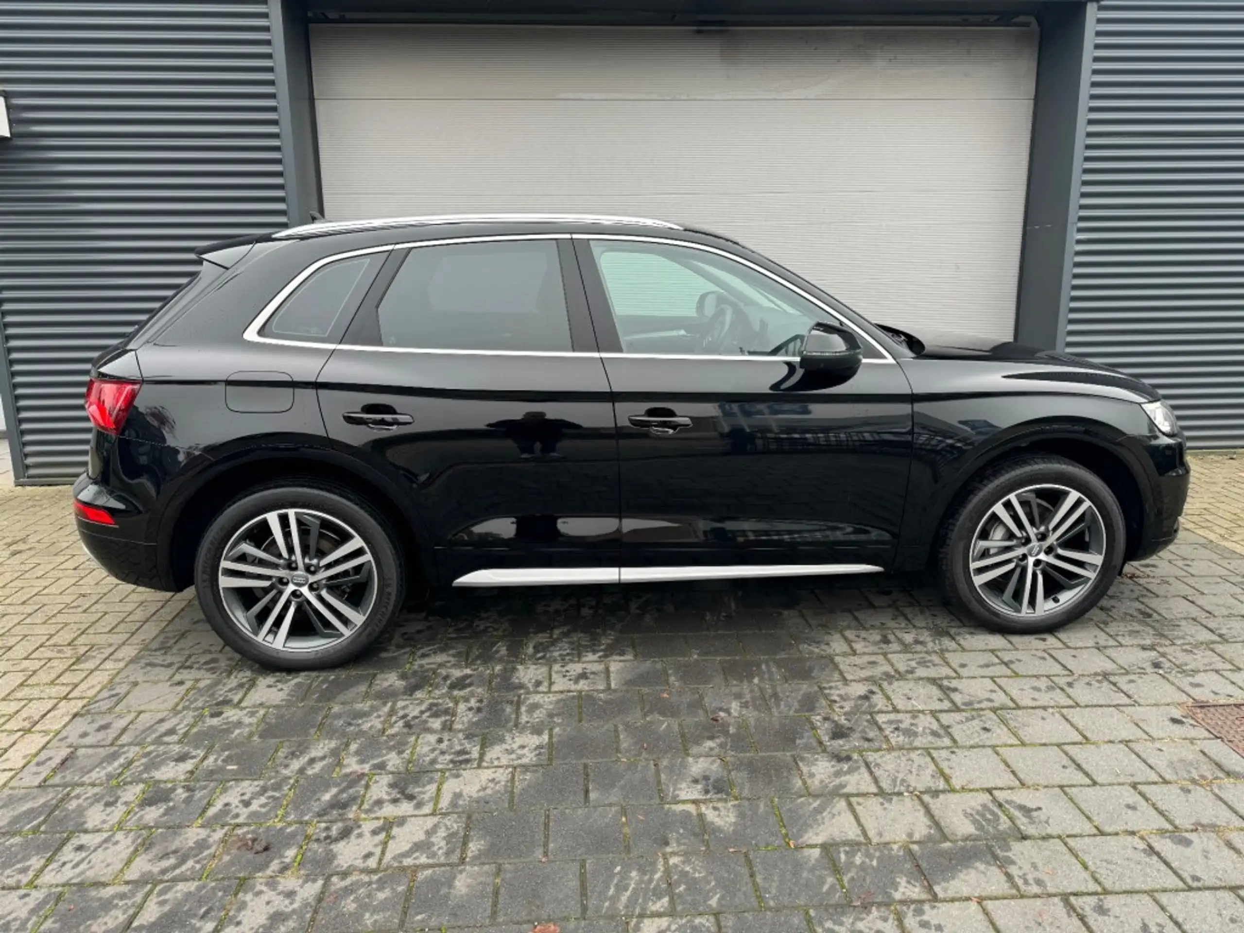 Audi - Q5