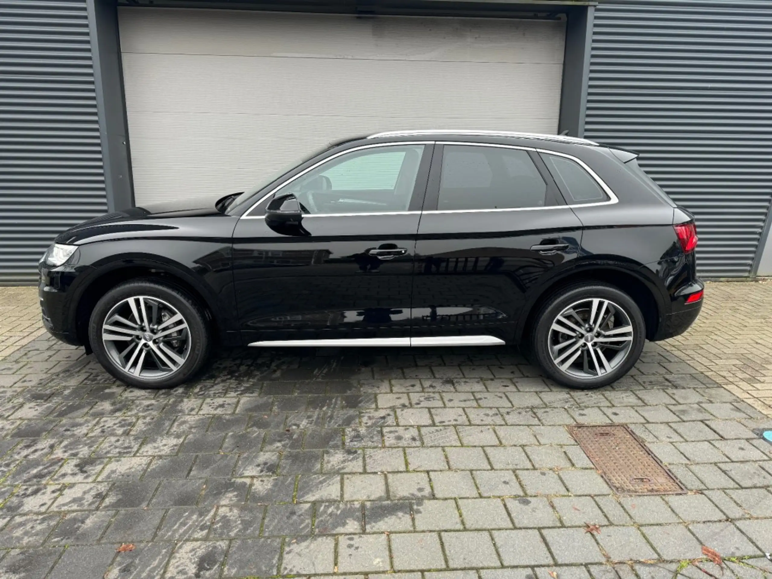 Audi - Q5