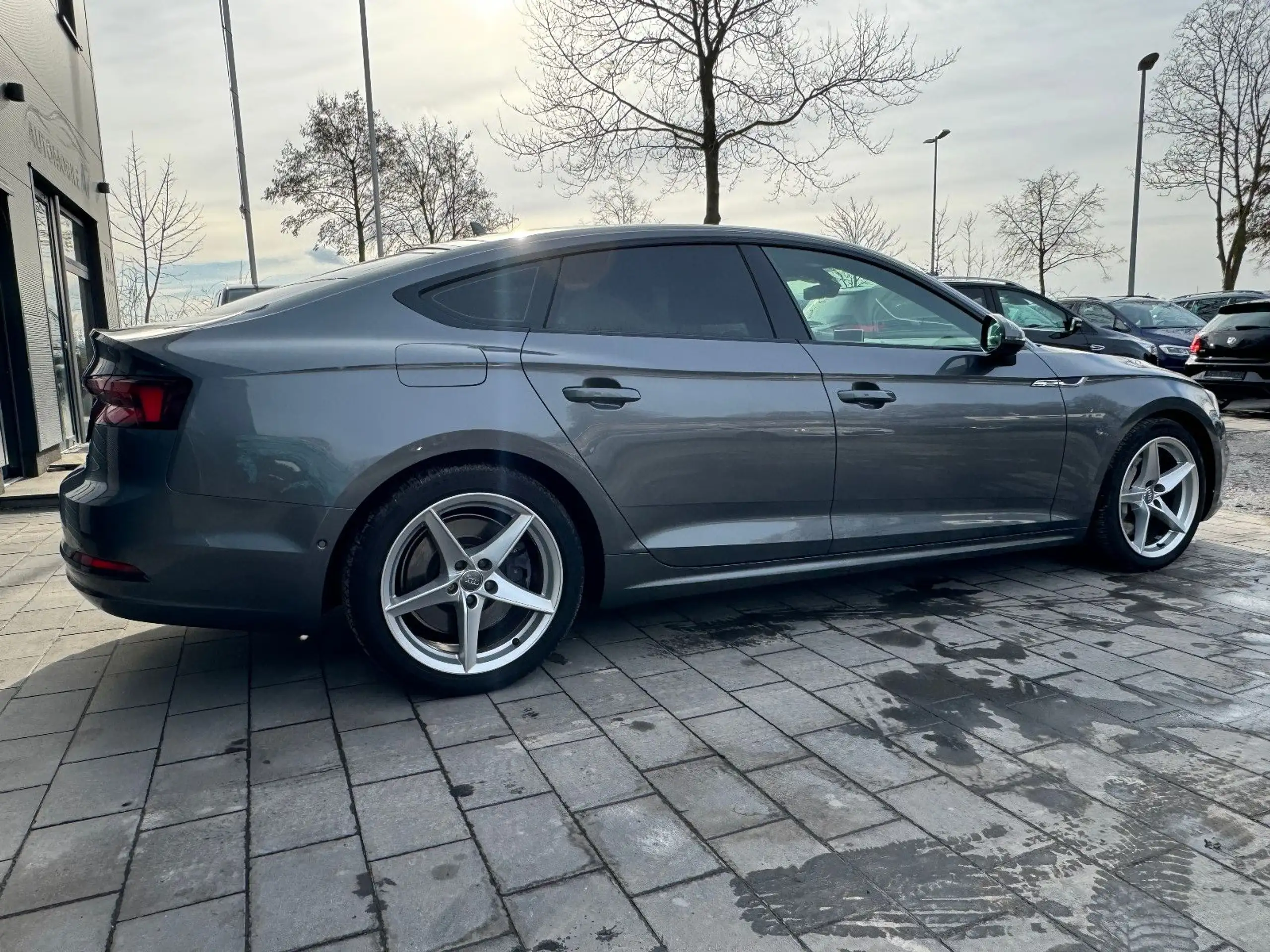 Audi - A5