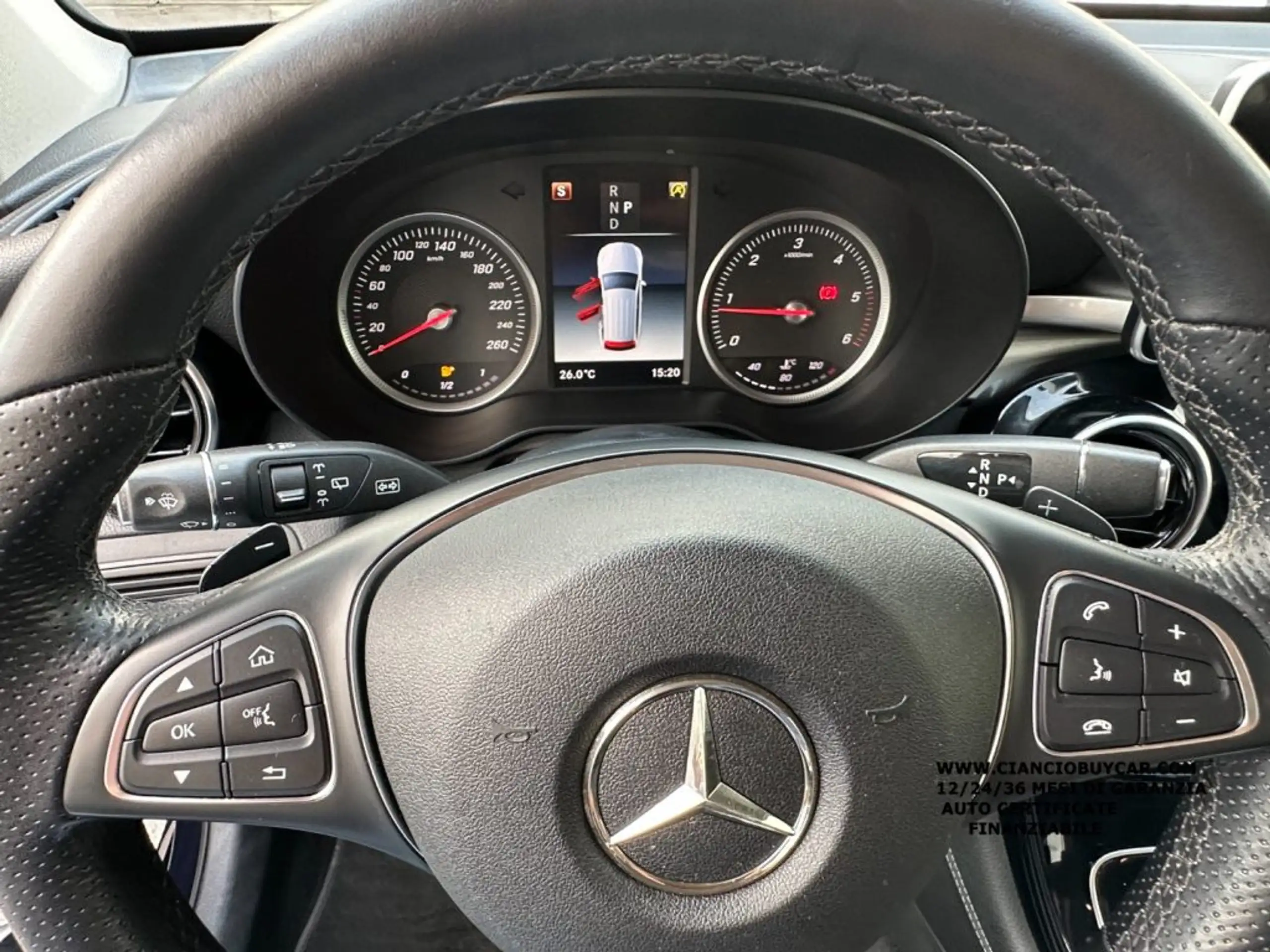 Mercedes-Benz - GLC 250