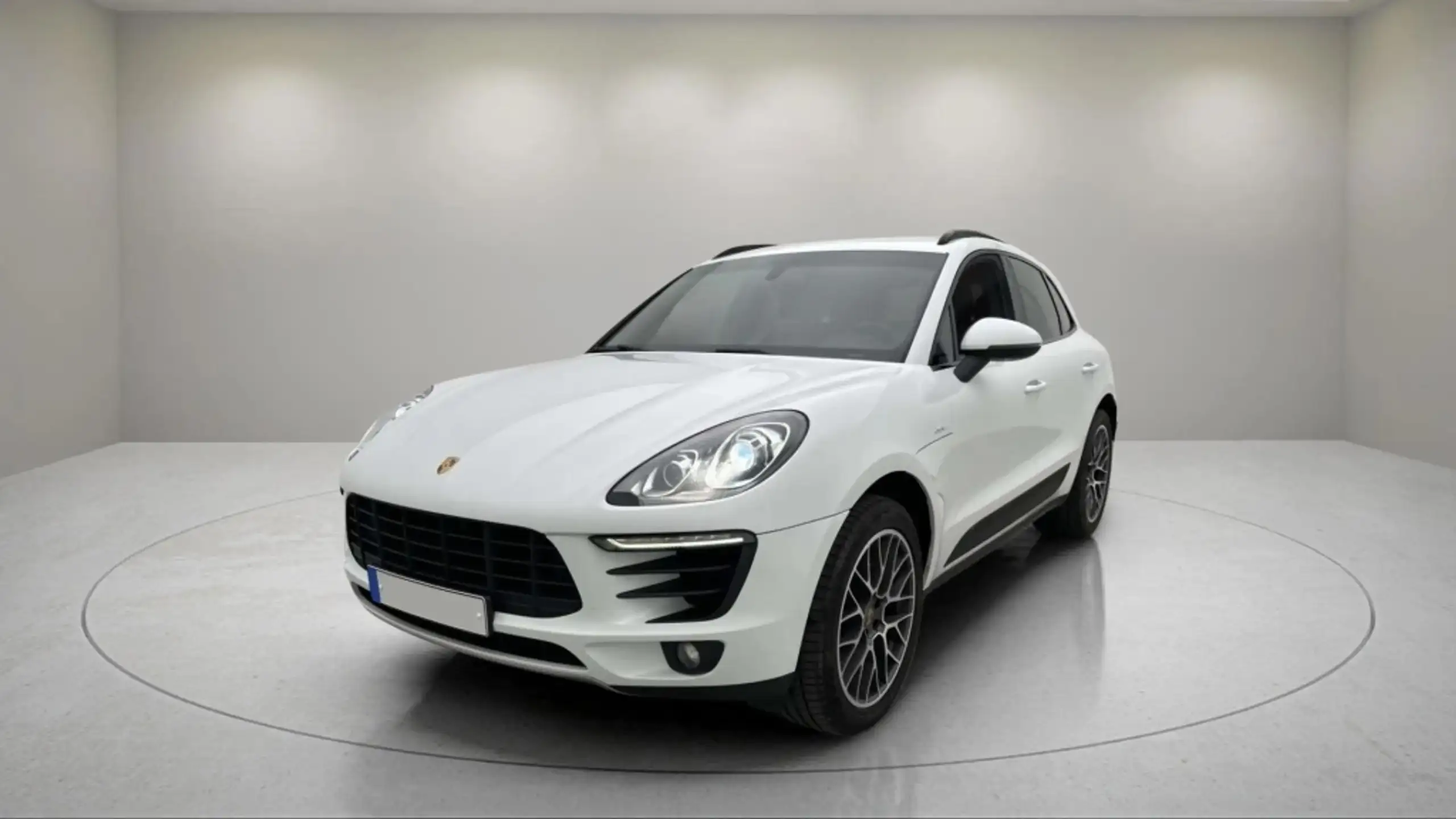 Porsche - Macan