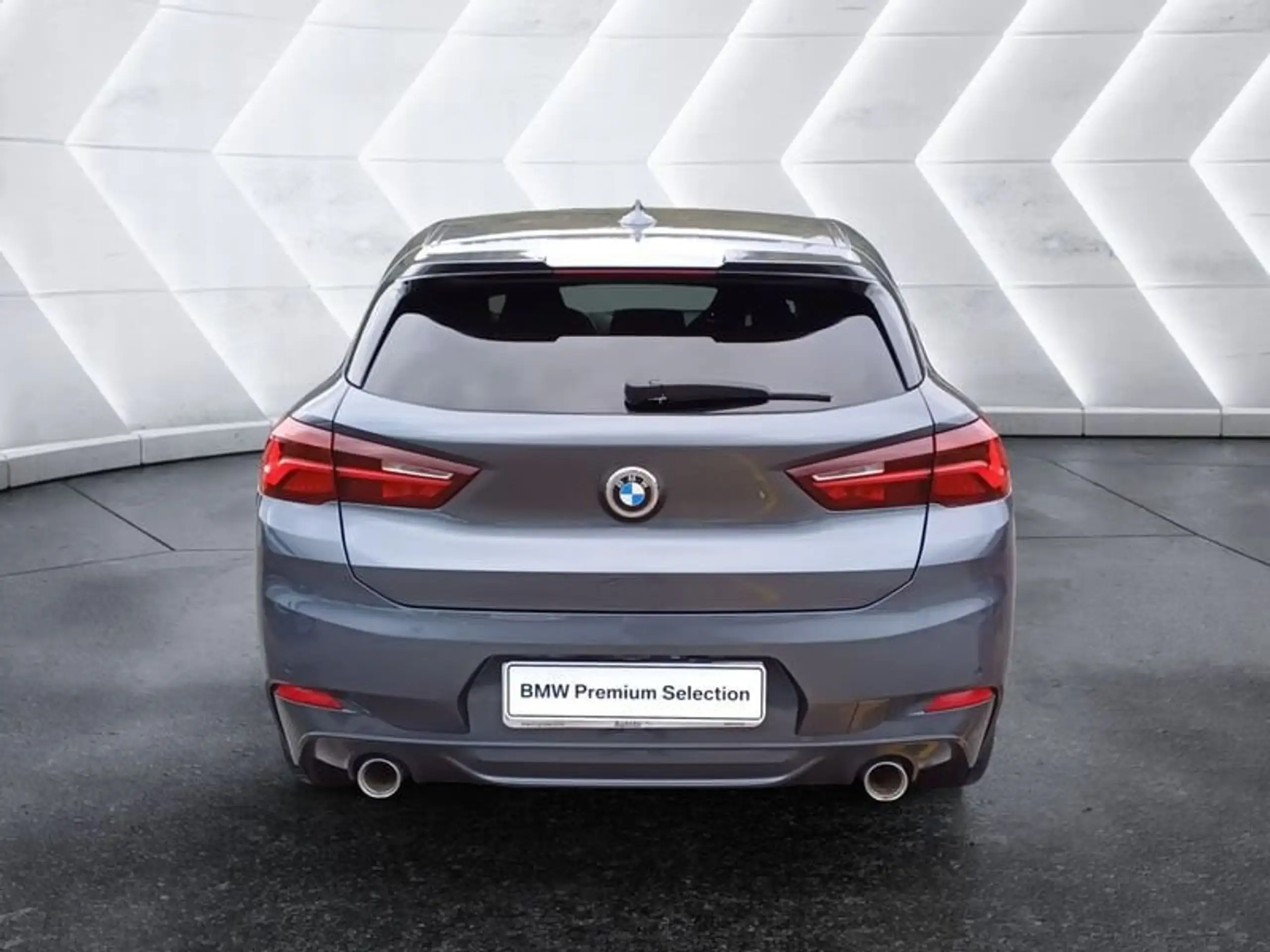 BMW - X2