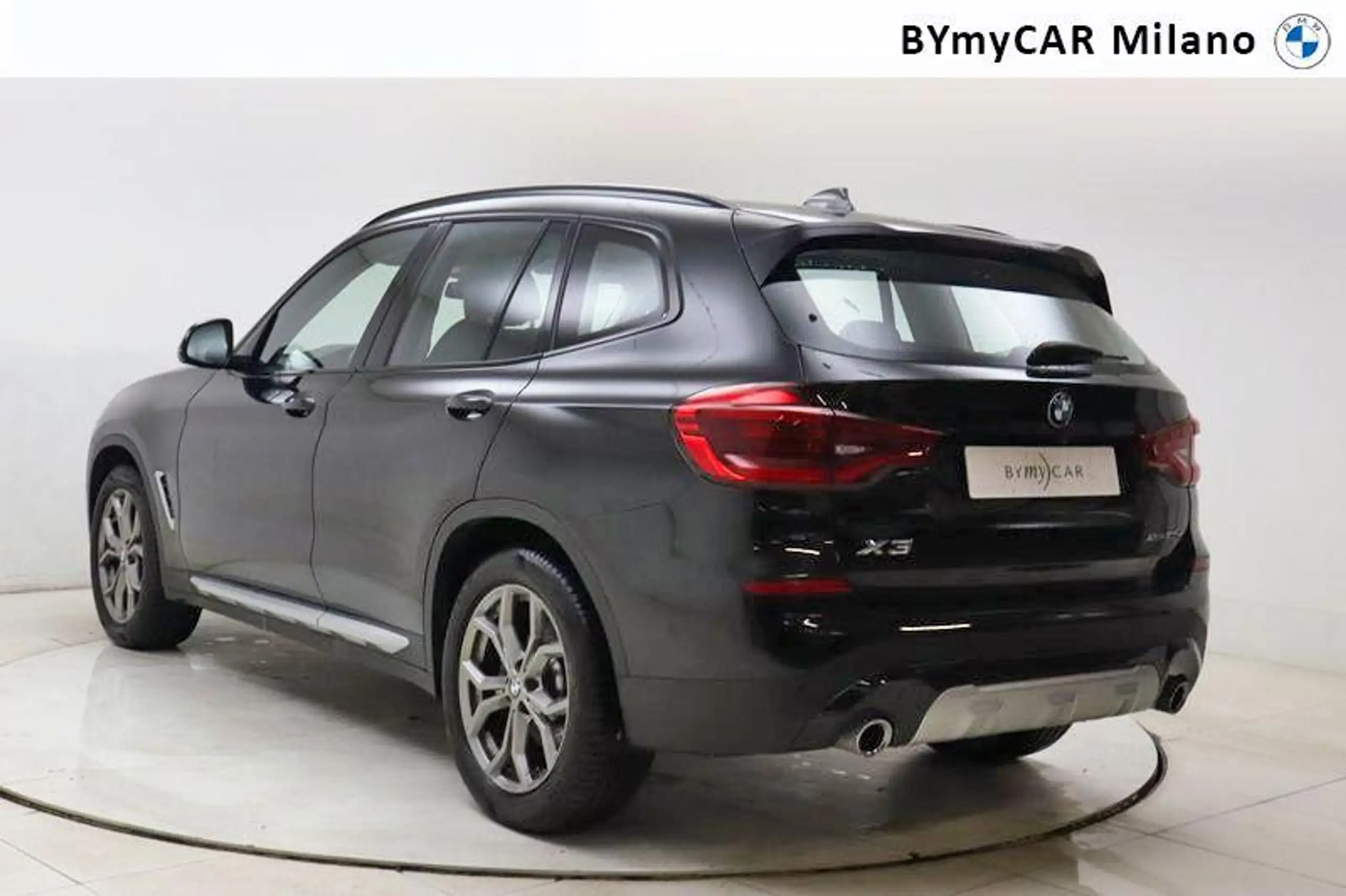 BMW - X3