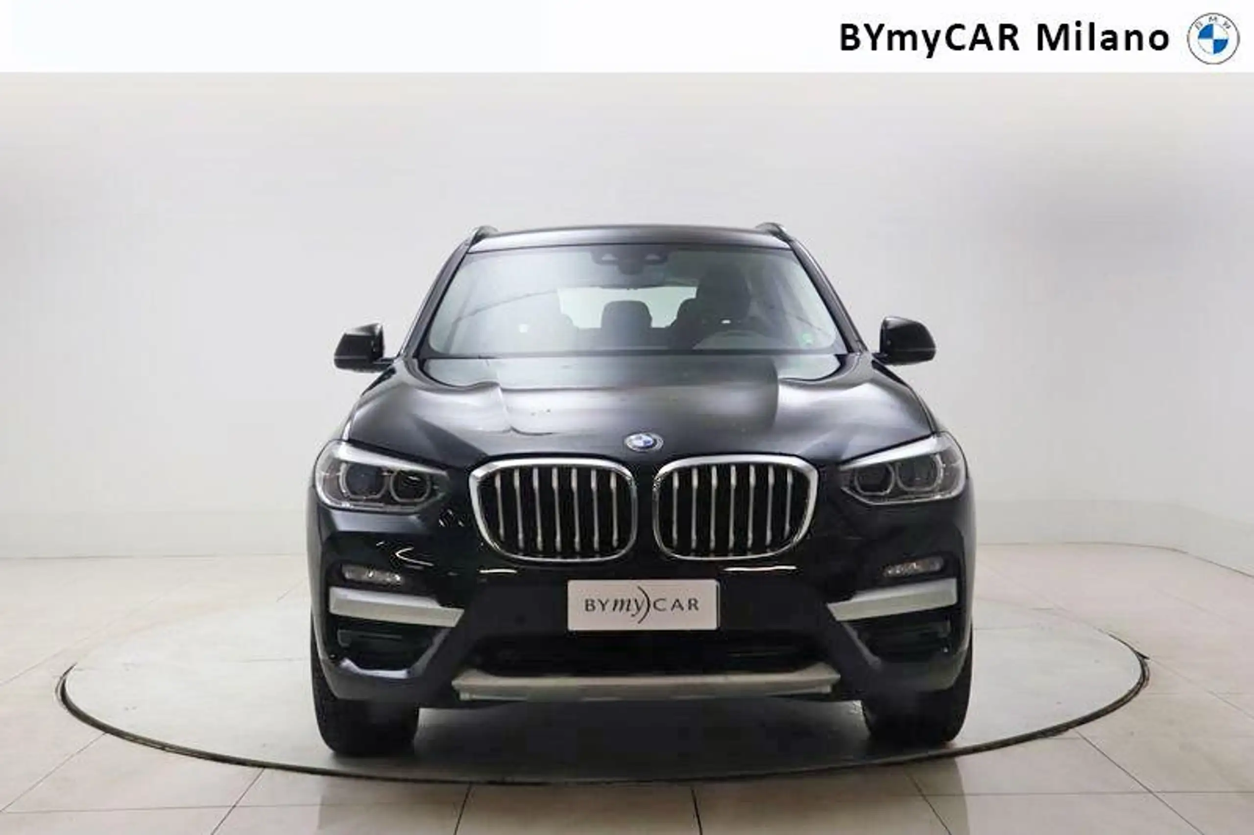 BMW - X3