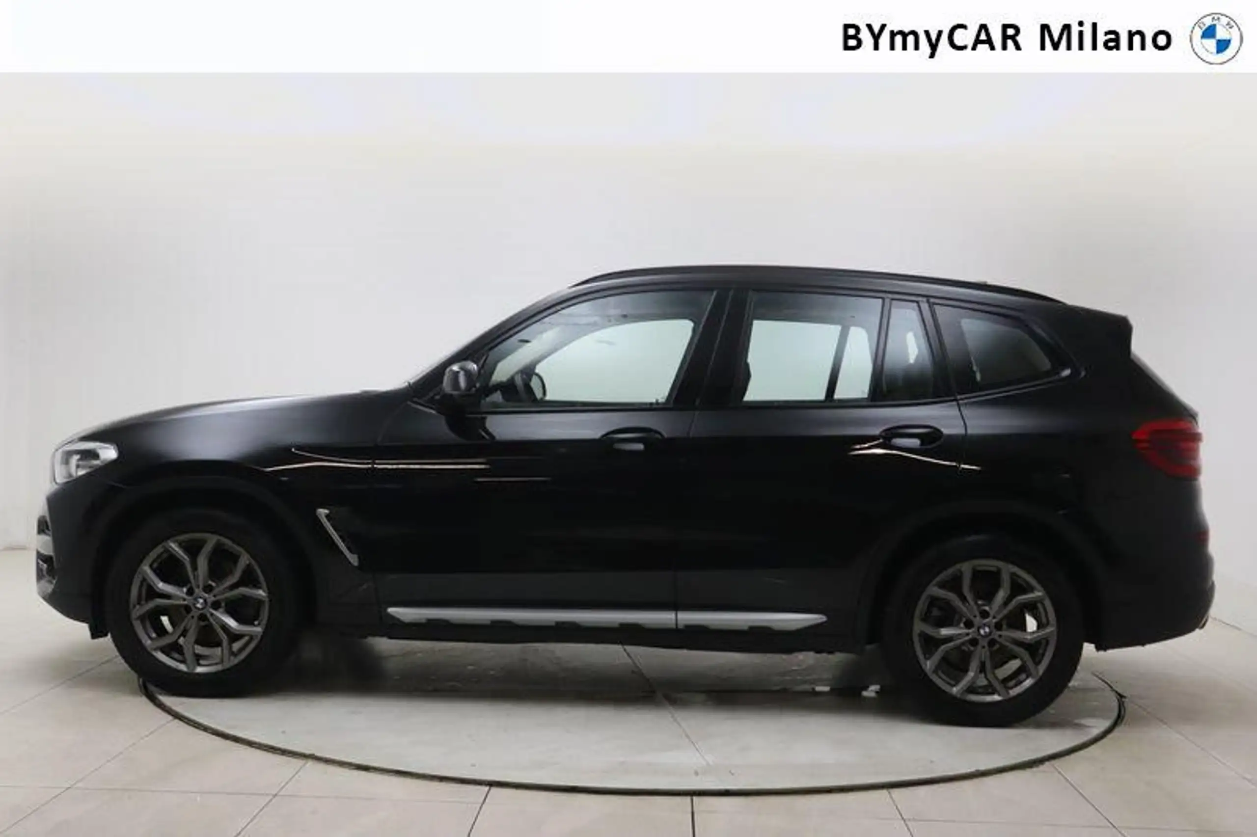 BMW - X3