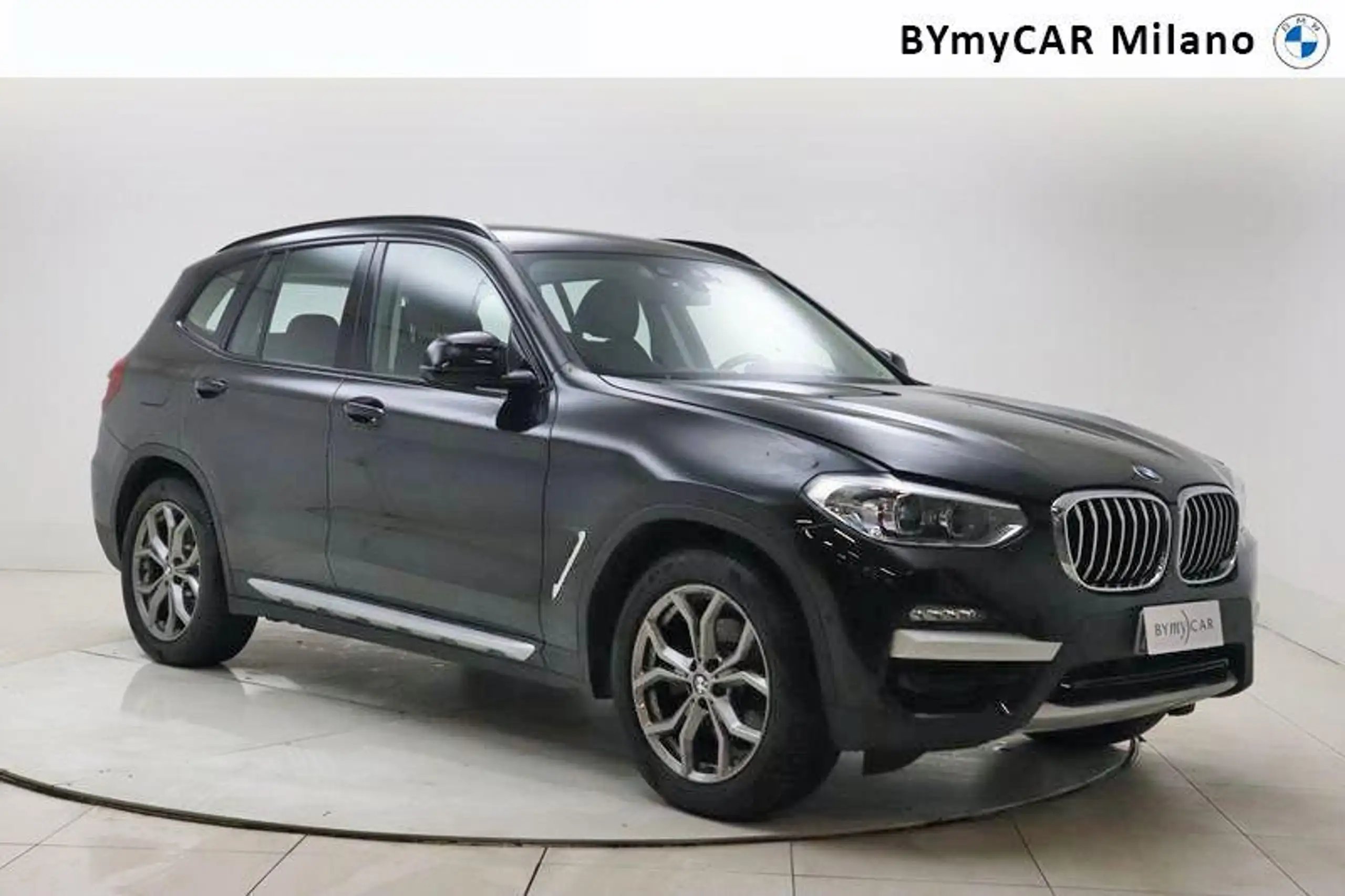 BMW - X3