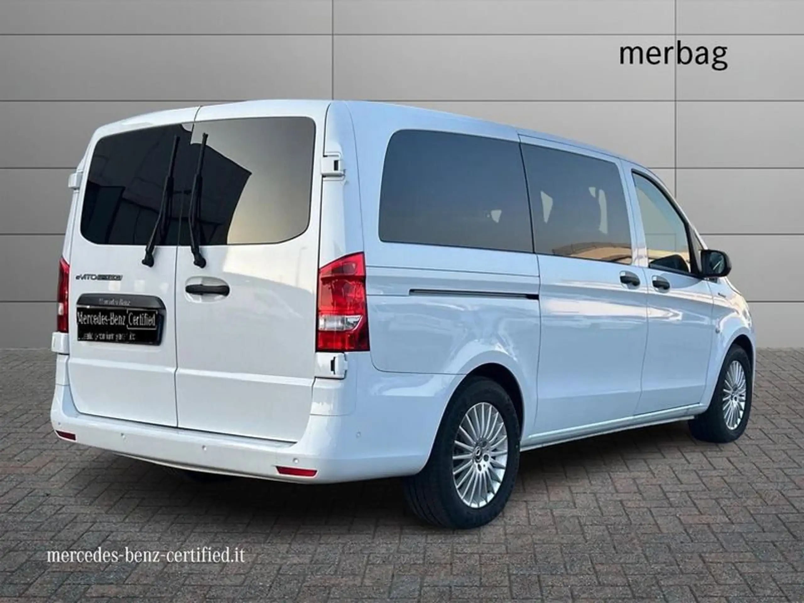 Mercedes-Benz - Vito