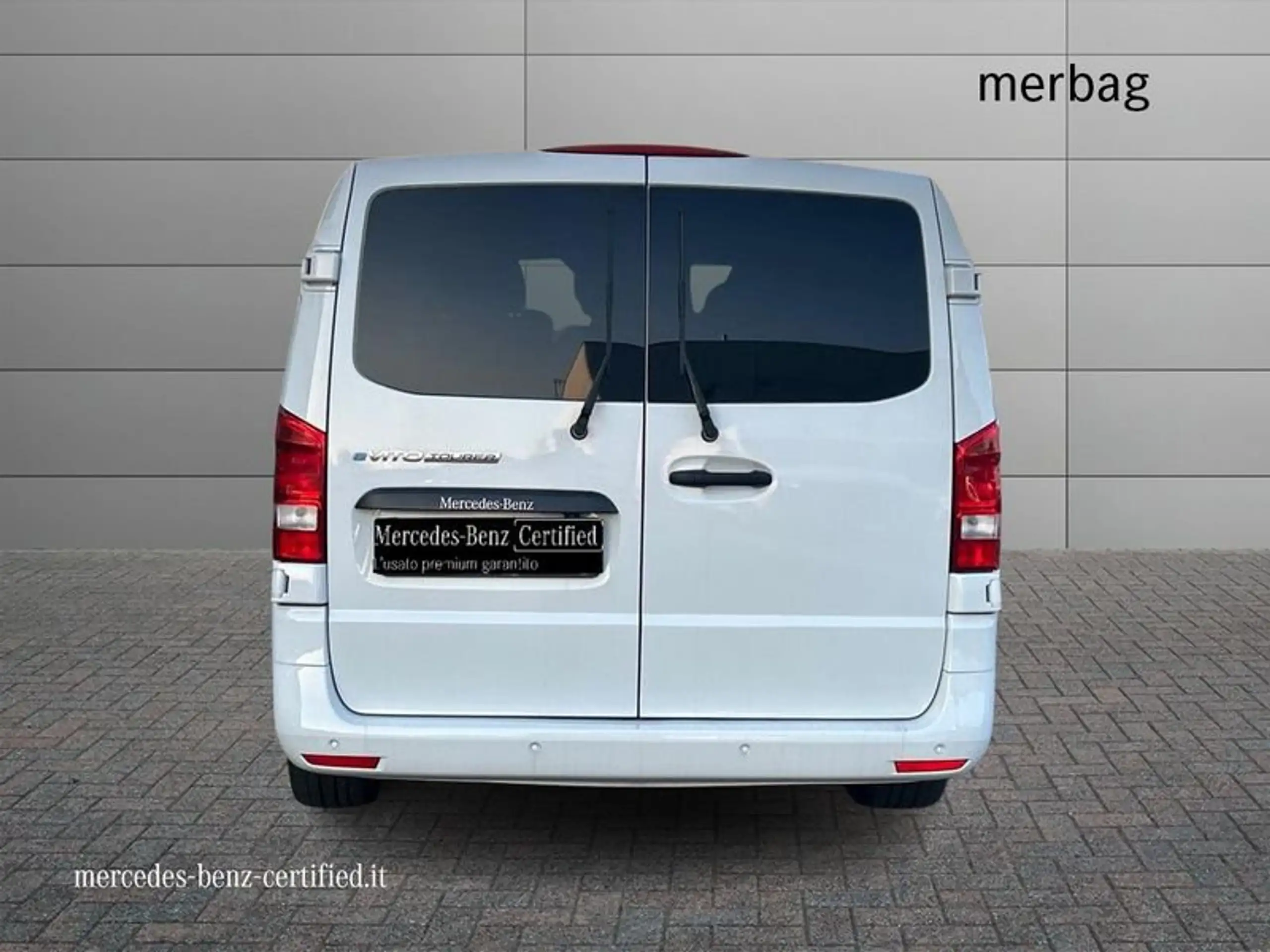 Mercedes-Benz - Vito