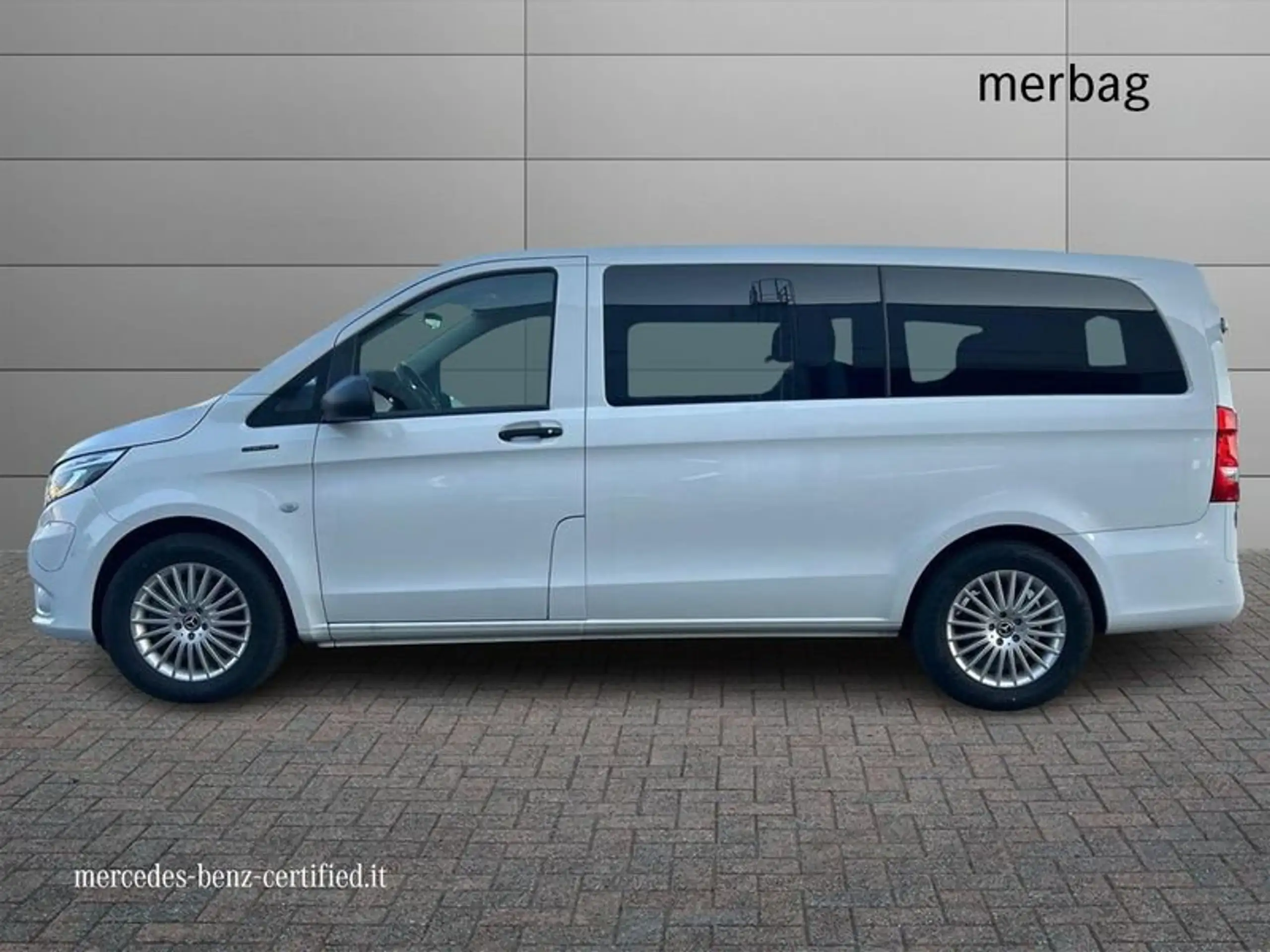 Mercedes-Benz - Vito