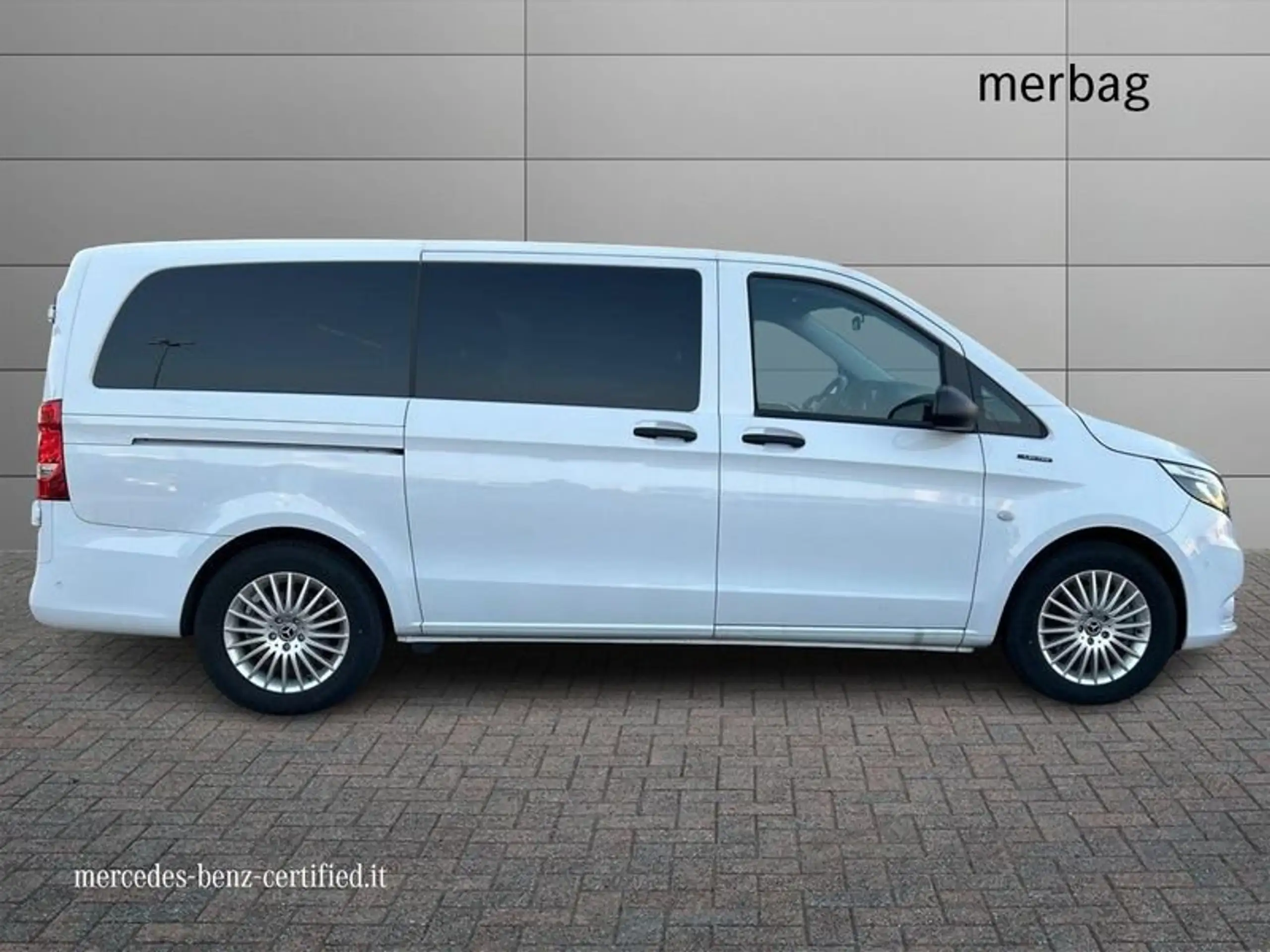 Mercedes-Benz - Vito