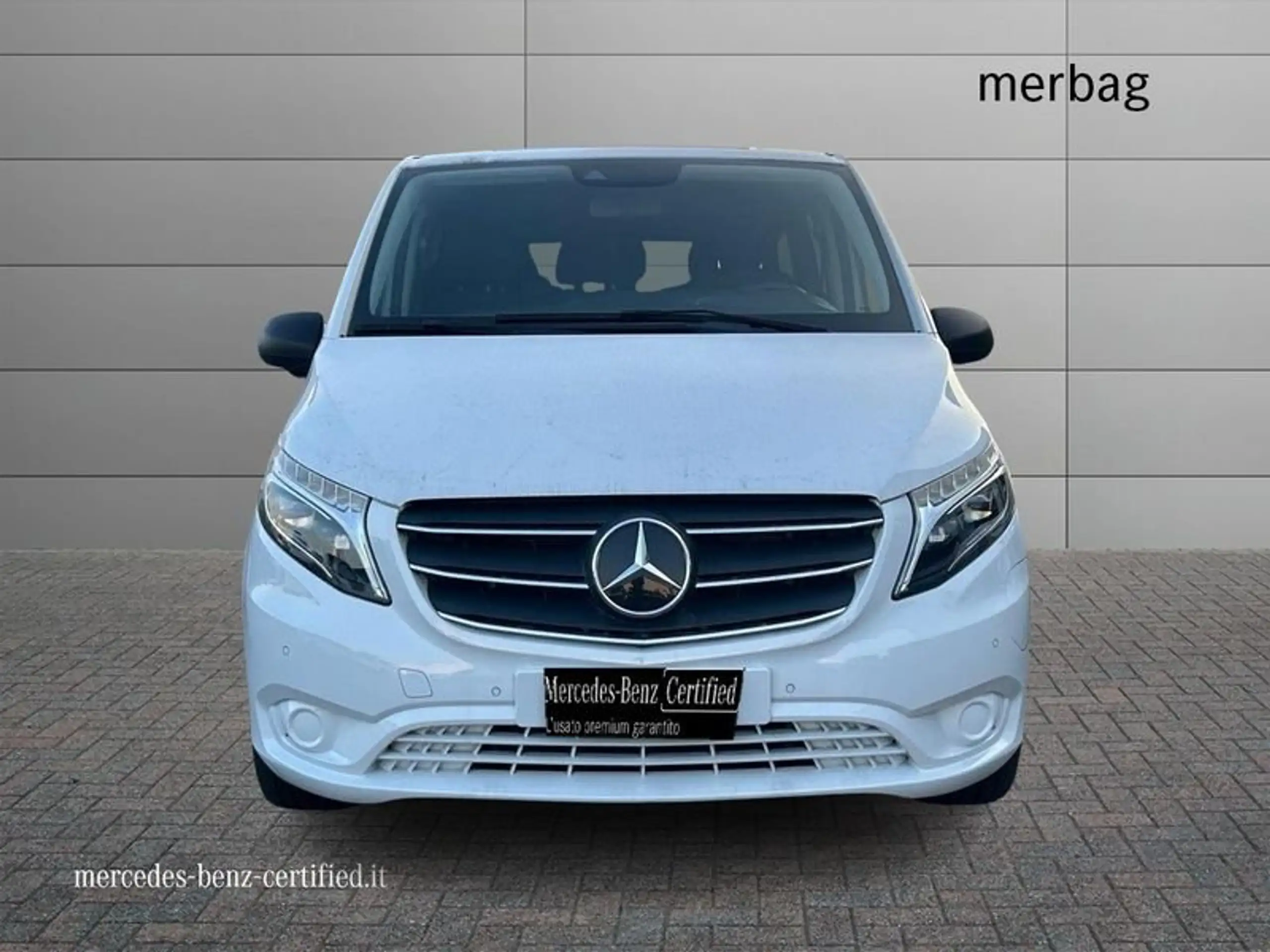 Mercedes-Benz - Vito