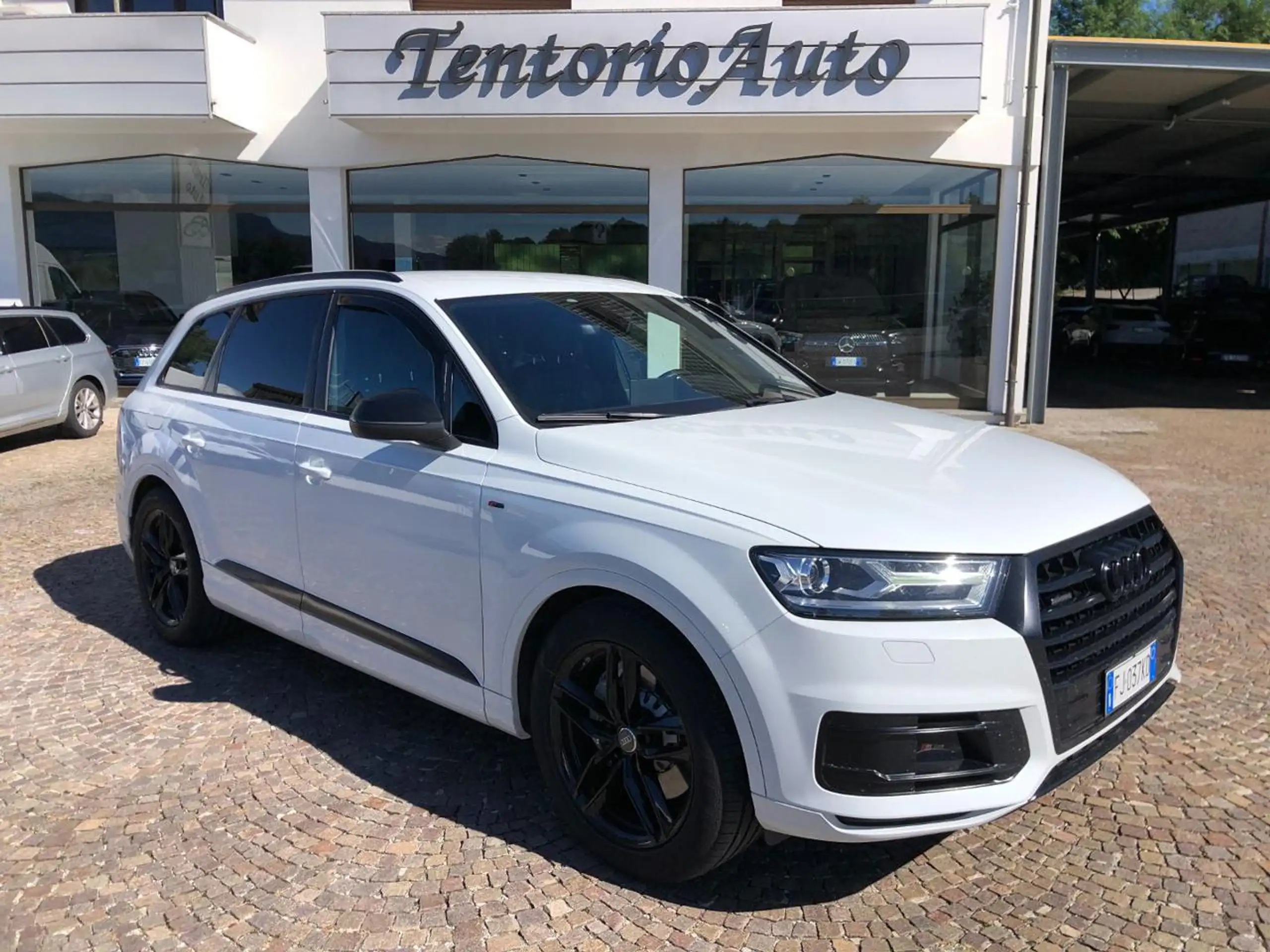 Audi - Q7