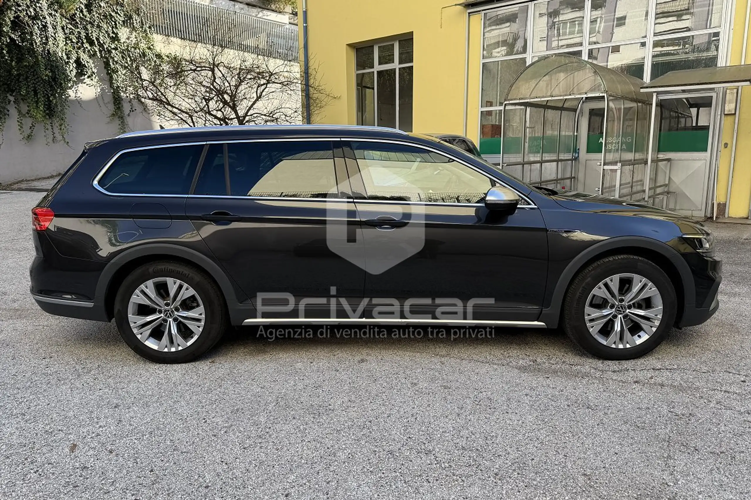 Volkswagen - Passat Alltrack