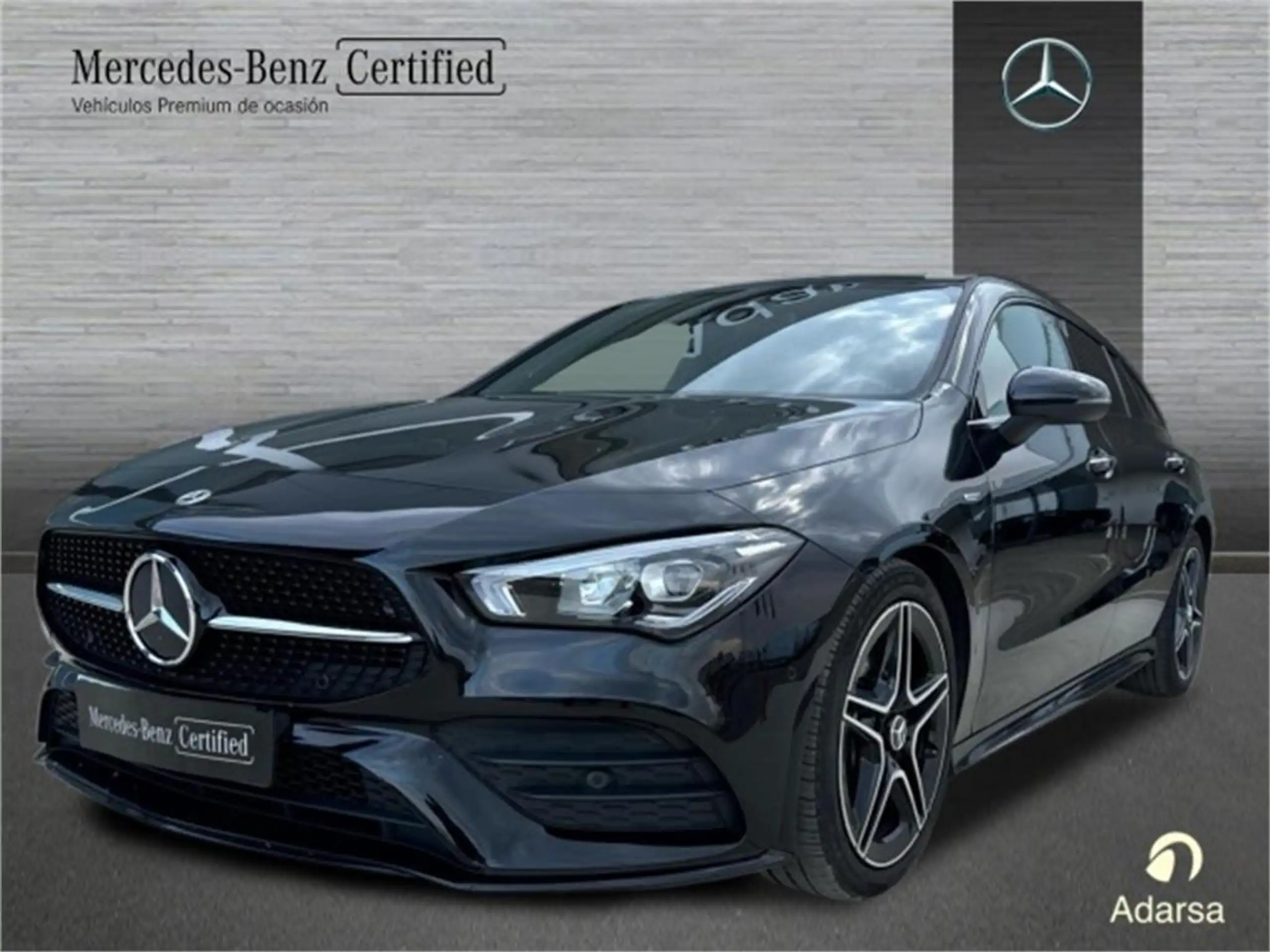 Mercedes-Benz - CLA 200