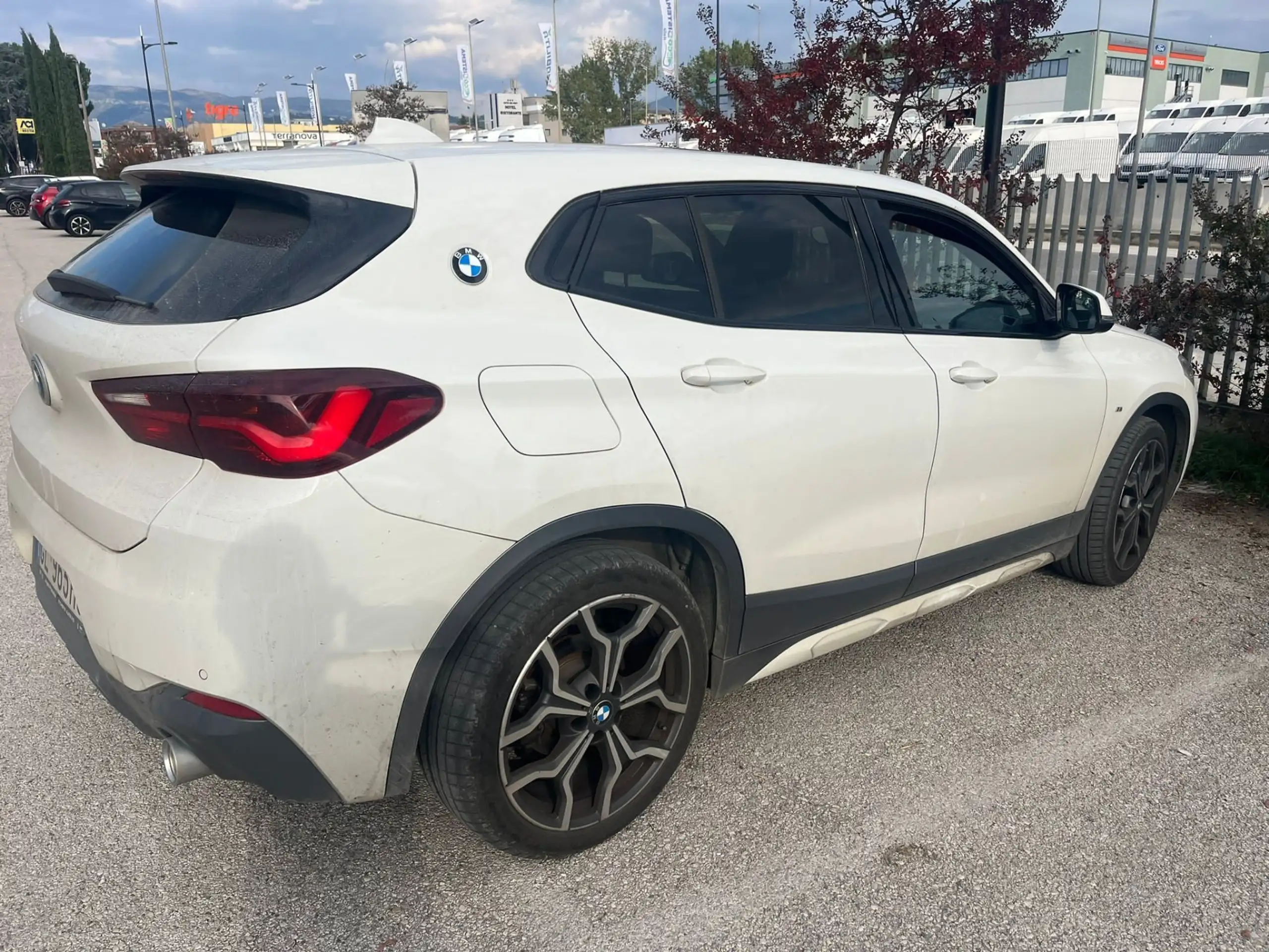 BMW - X2