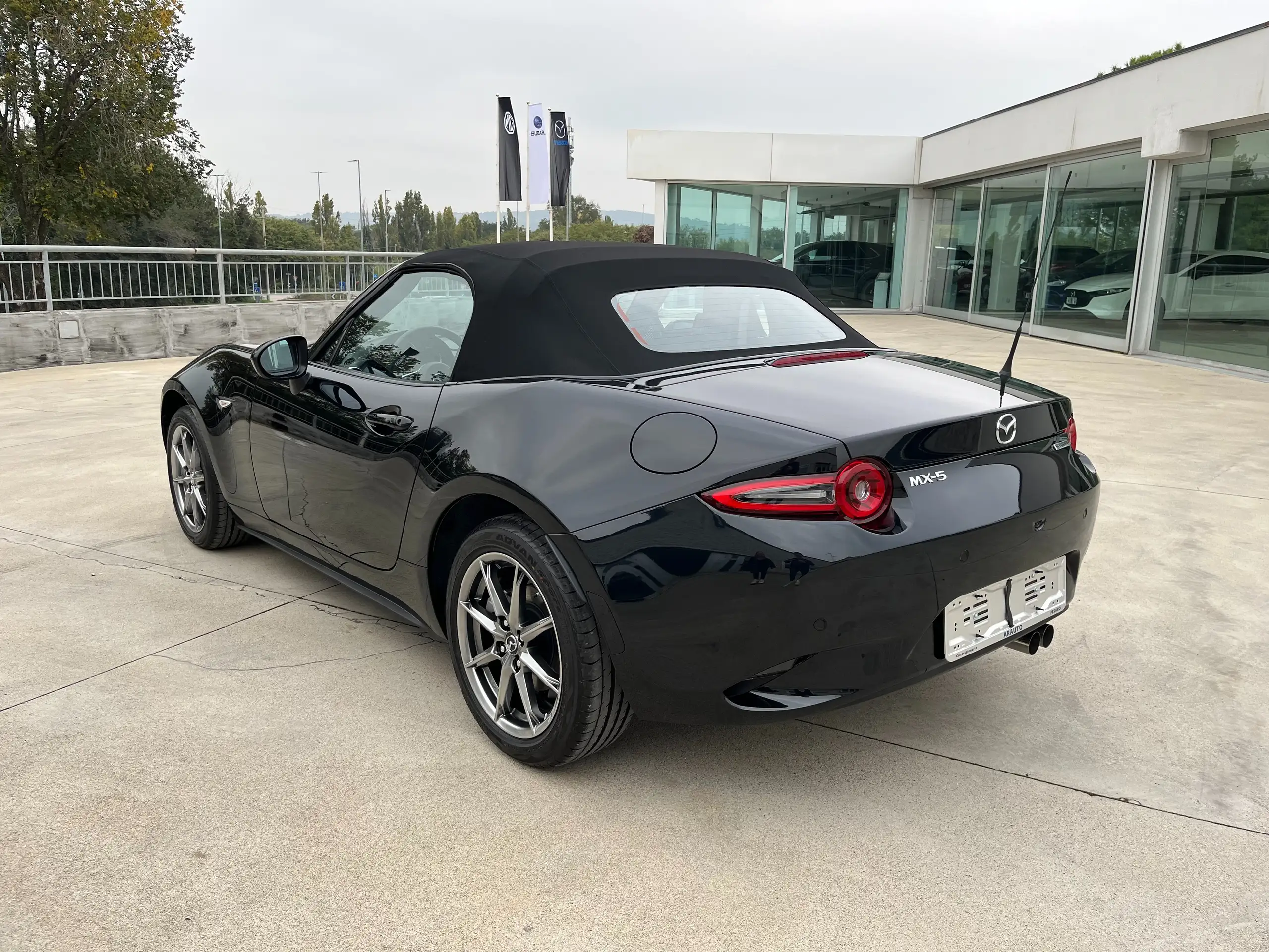 Mazda - MX-5