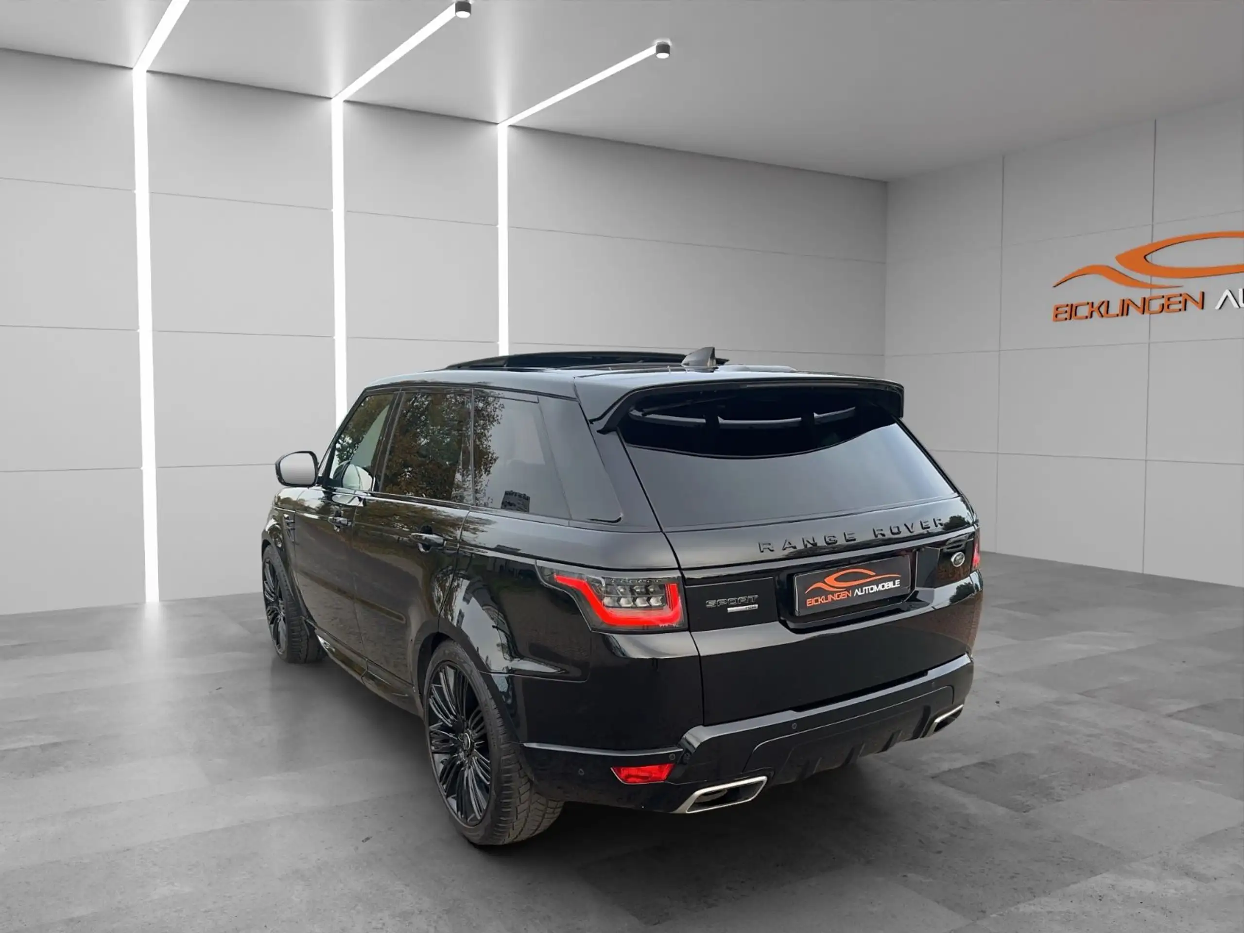 Land Rover - Range Rover Sport